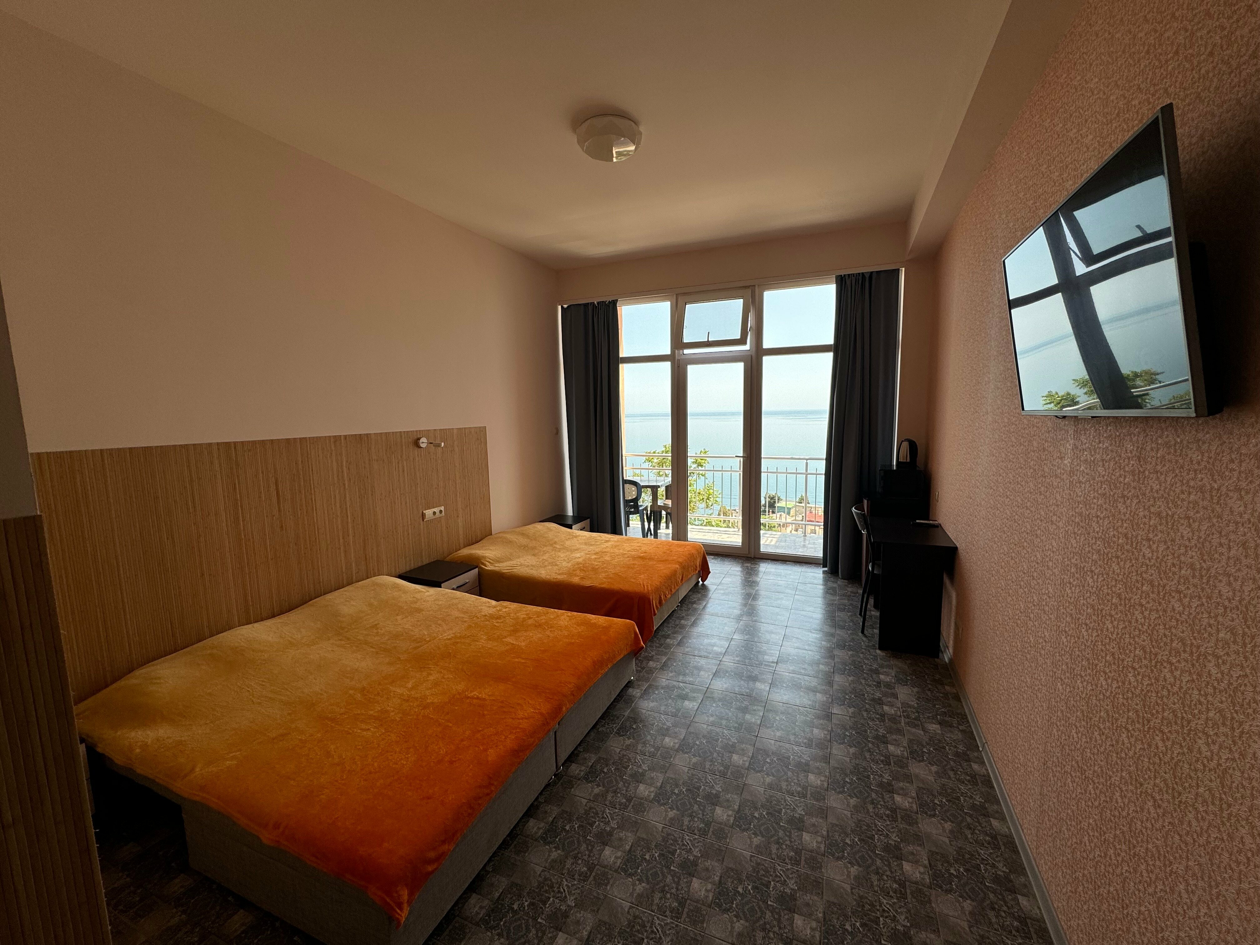 Четырехместный номер с видом на море