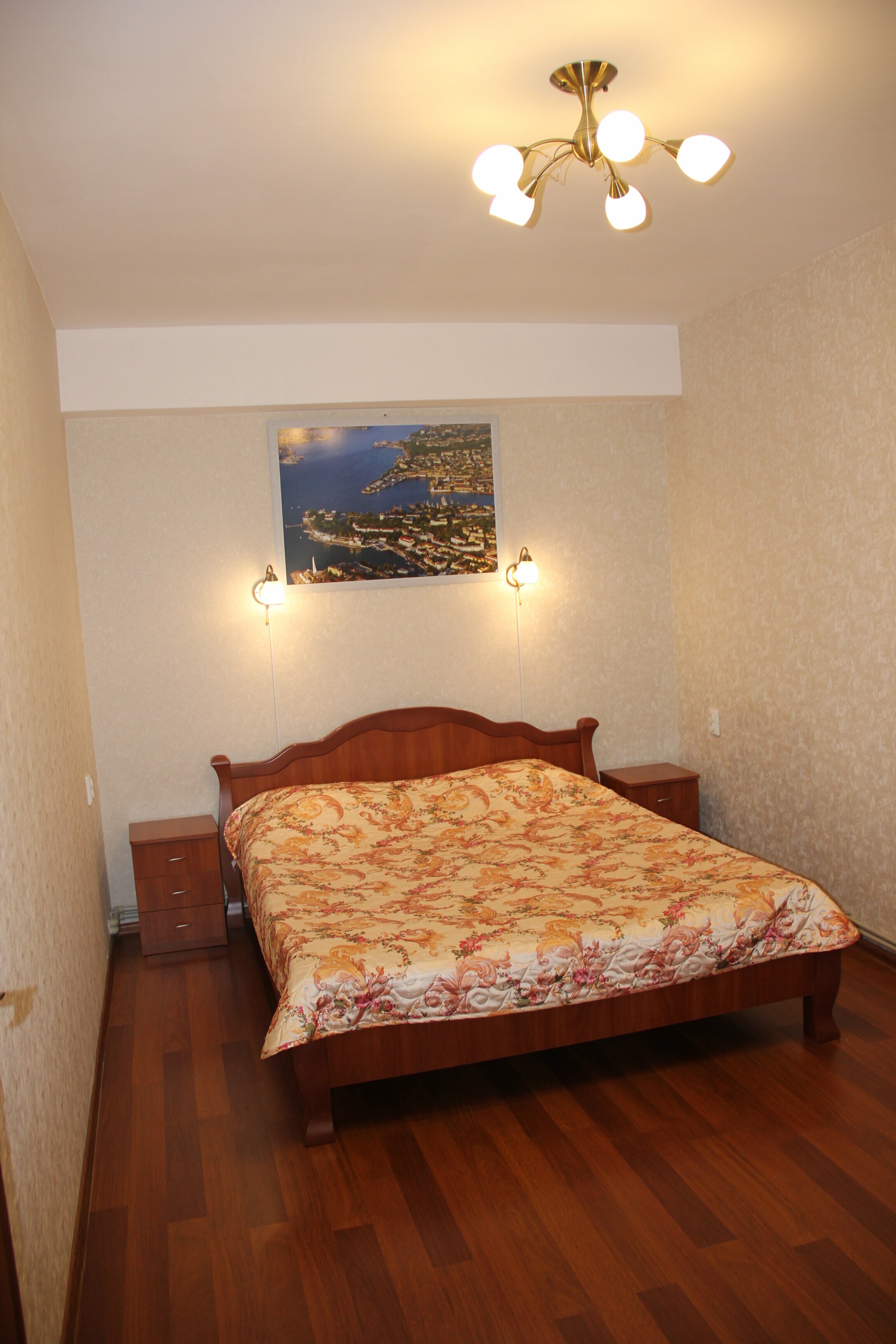 Cемейный номер с собственной ванной комнатой