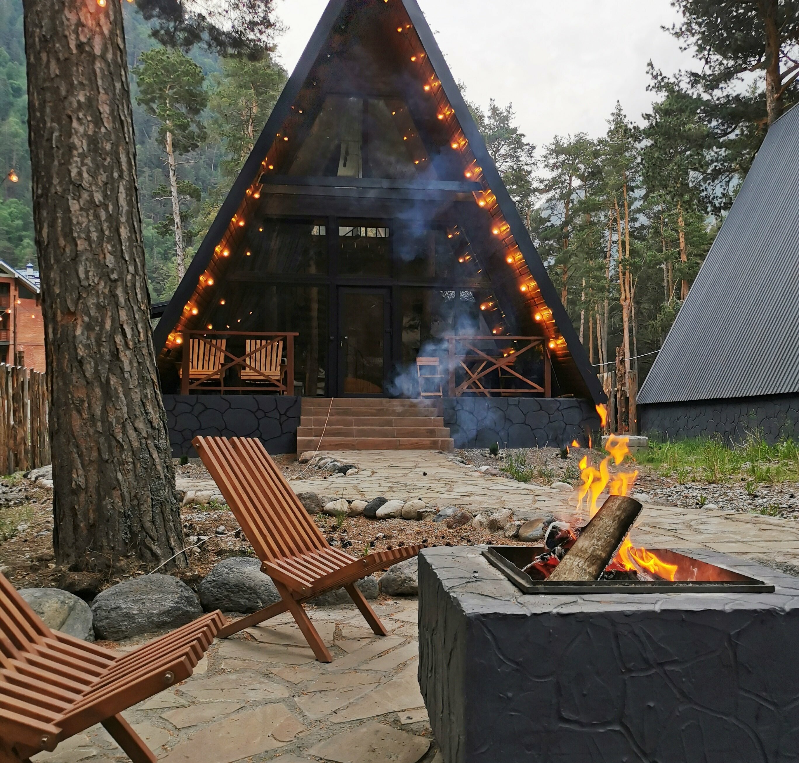 Дом с видом на горы