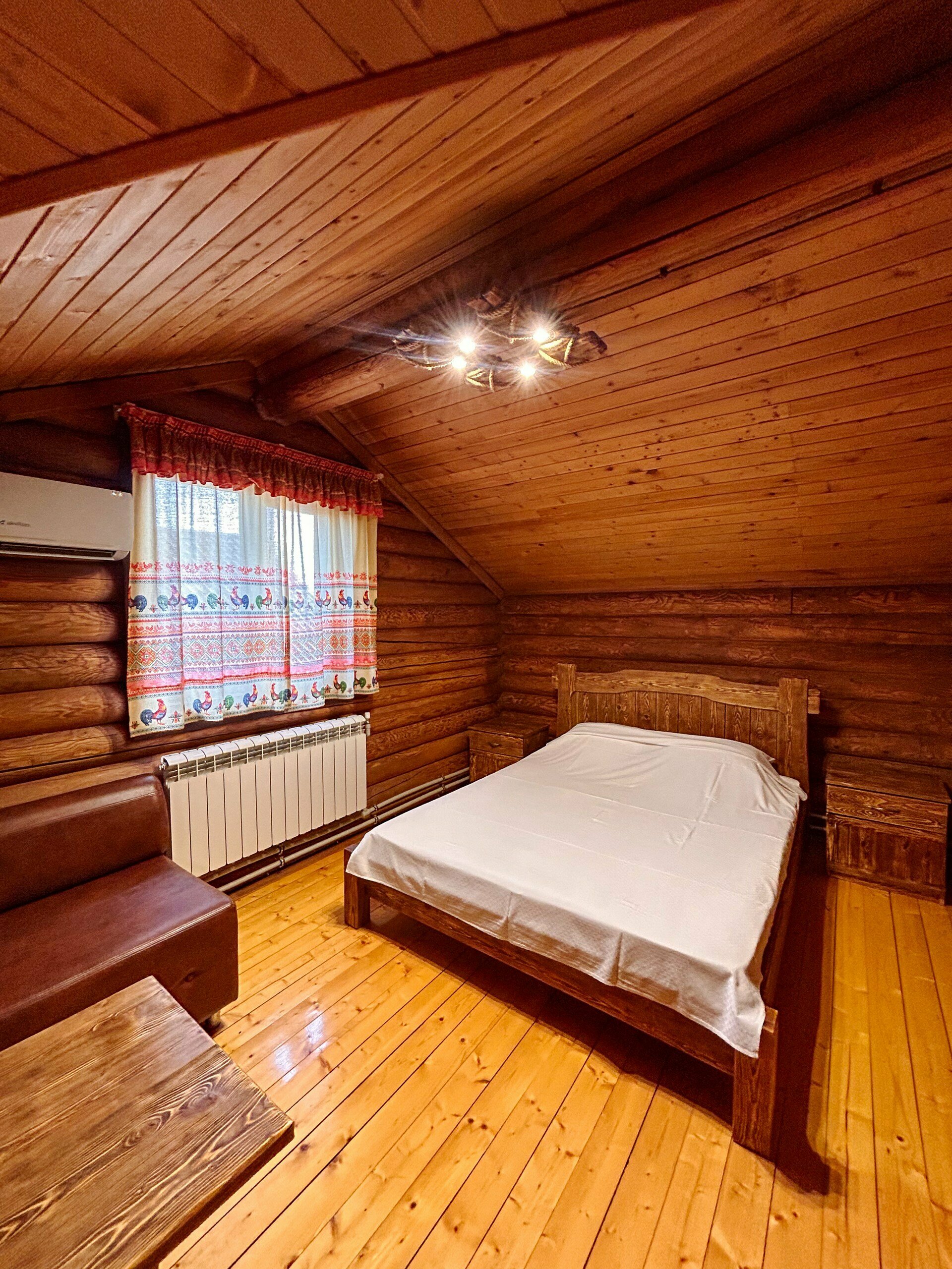 Коттедж с собственным бассейном