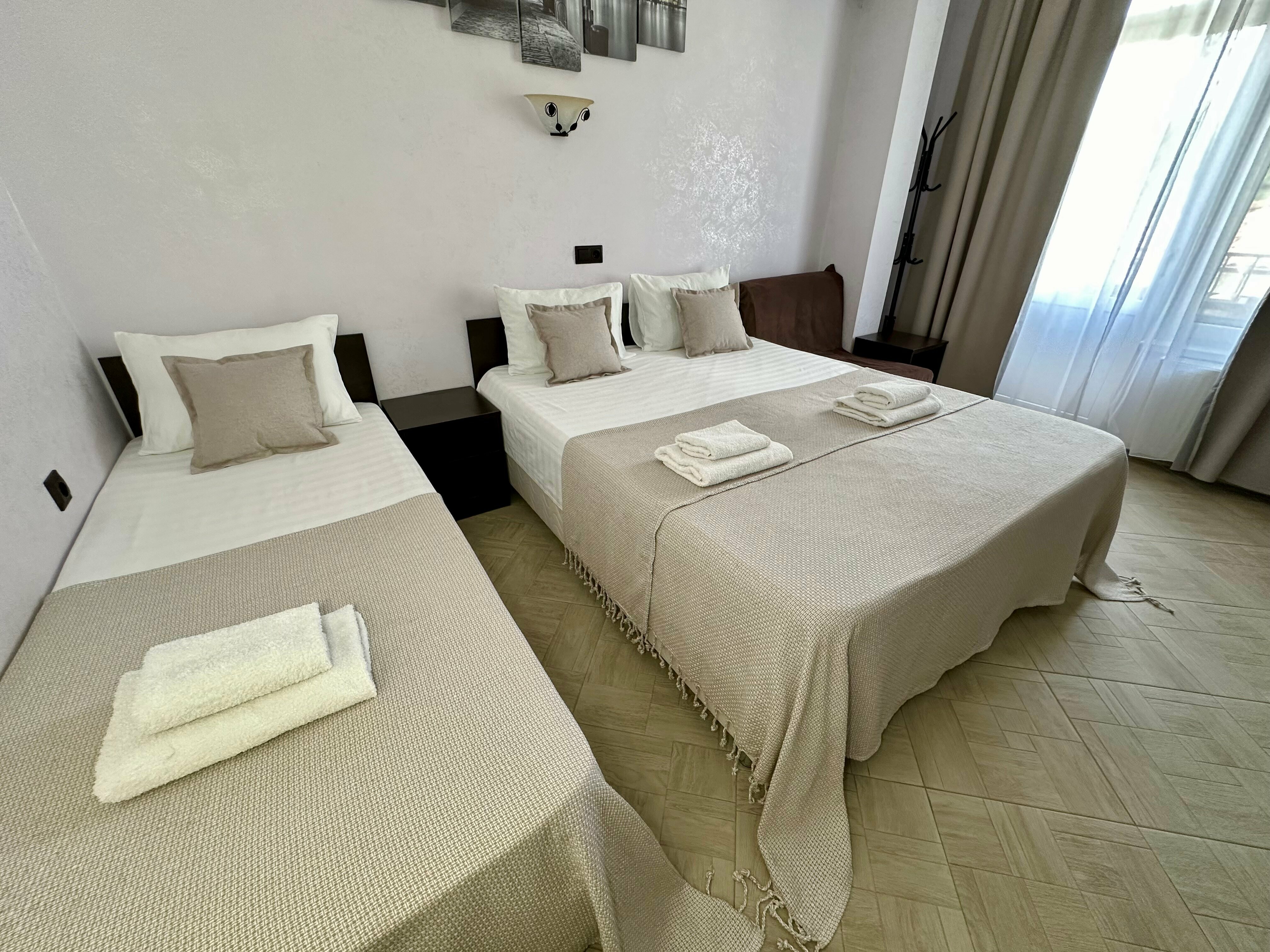 Улучшенный трехместный номер