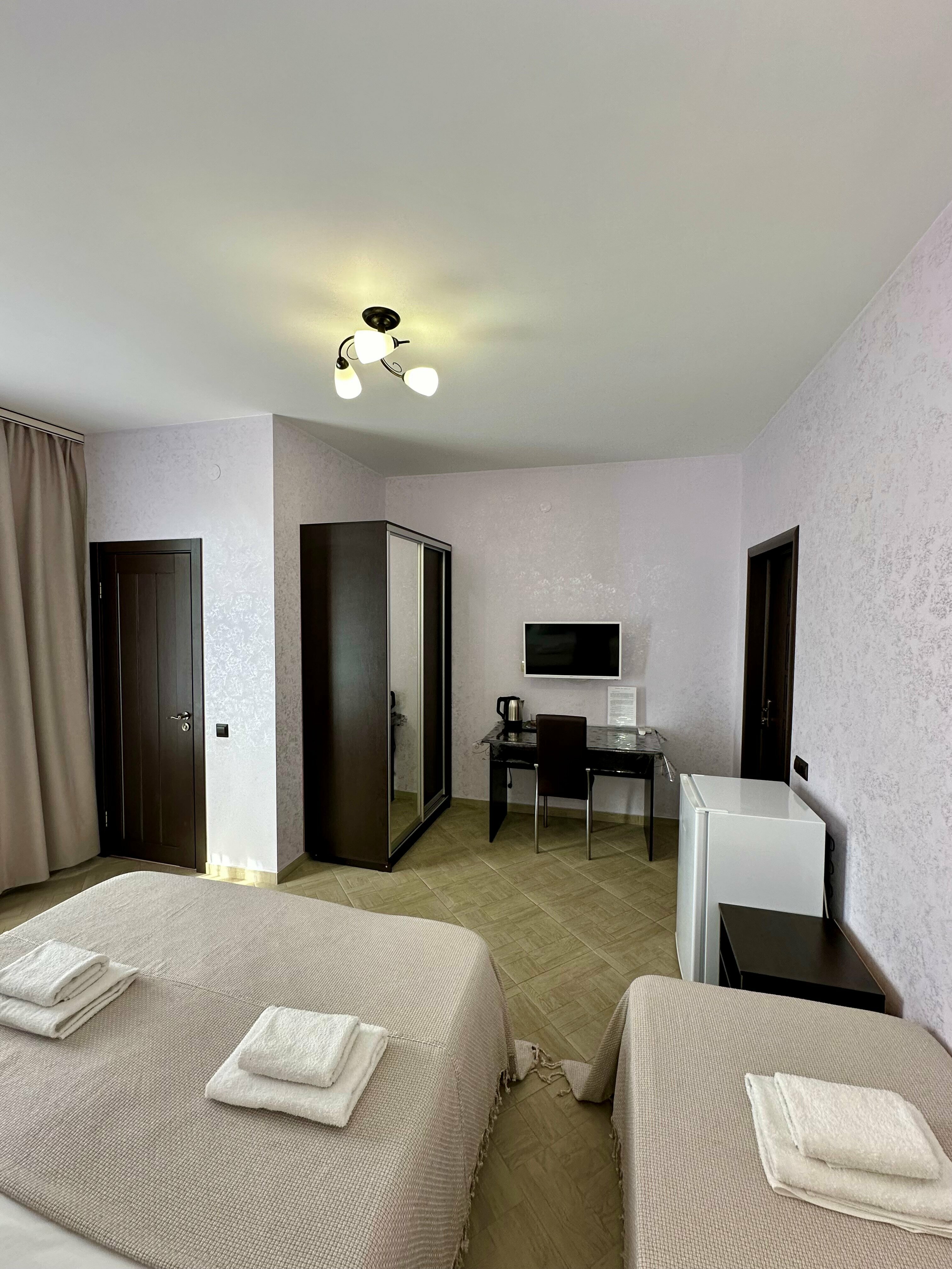 Улучшенный трехместный номер