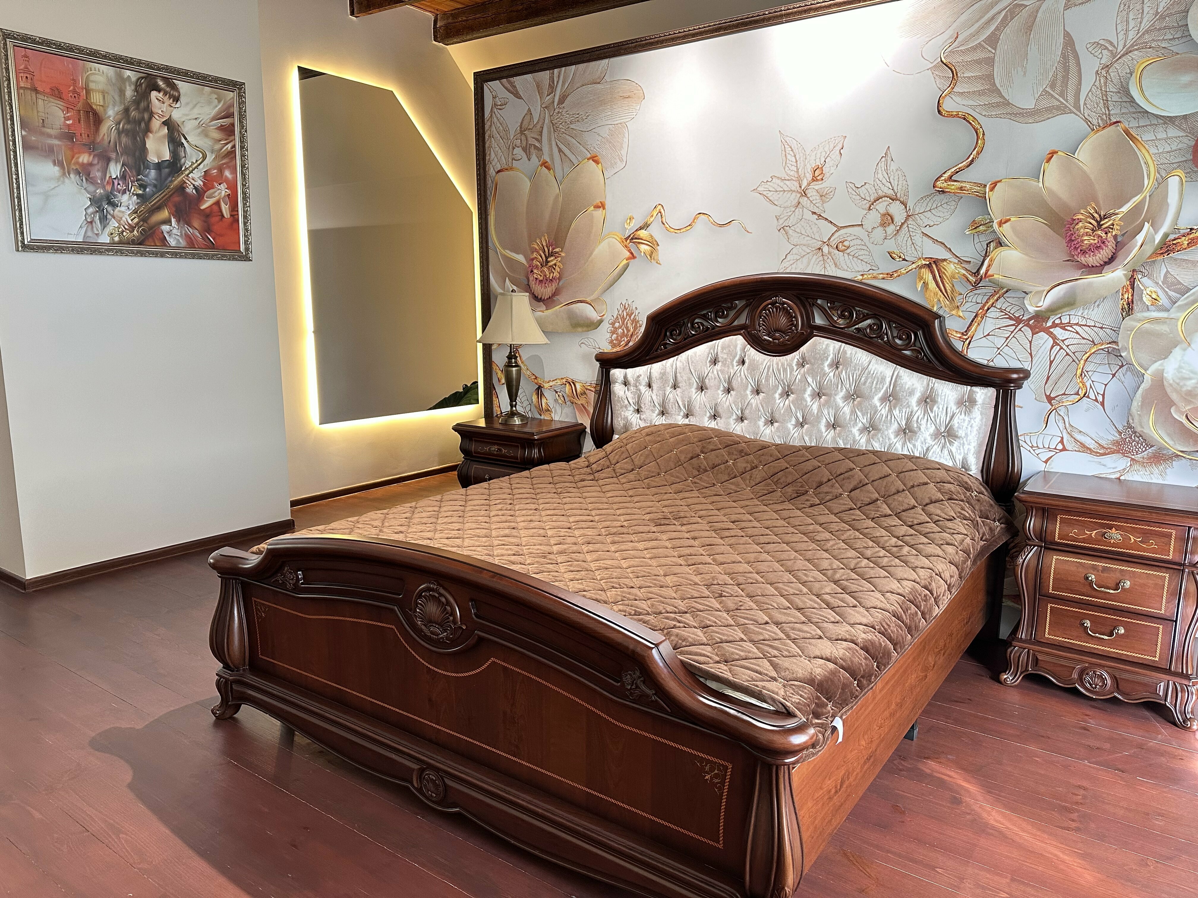 Люкс с кроватью размера «queen-size»