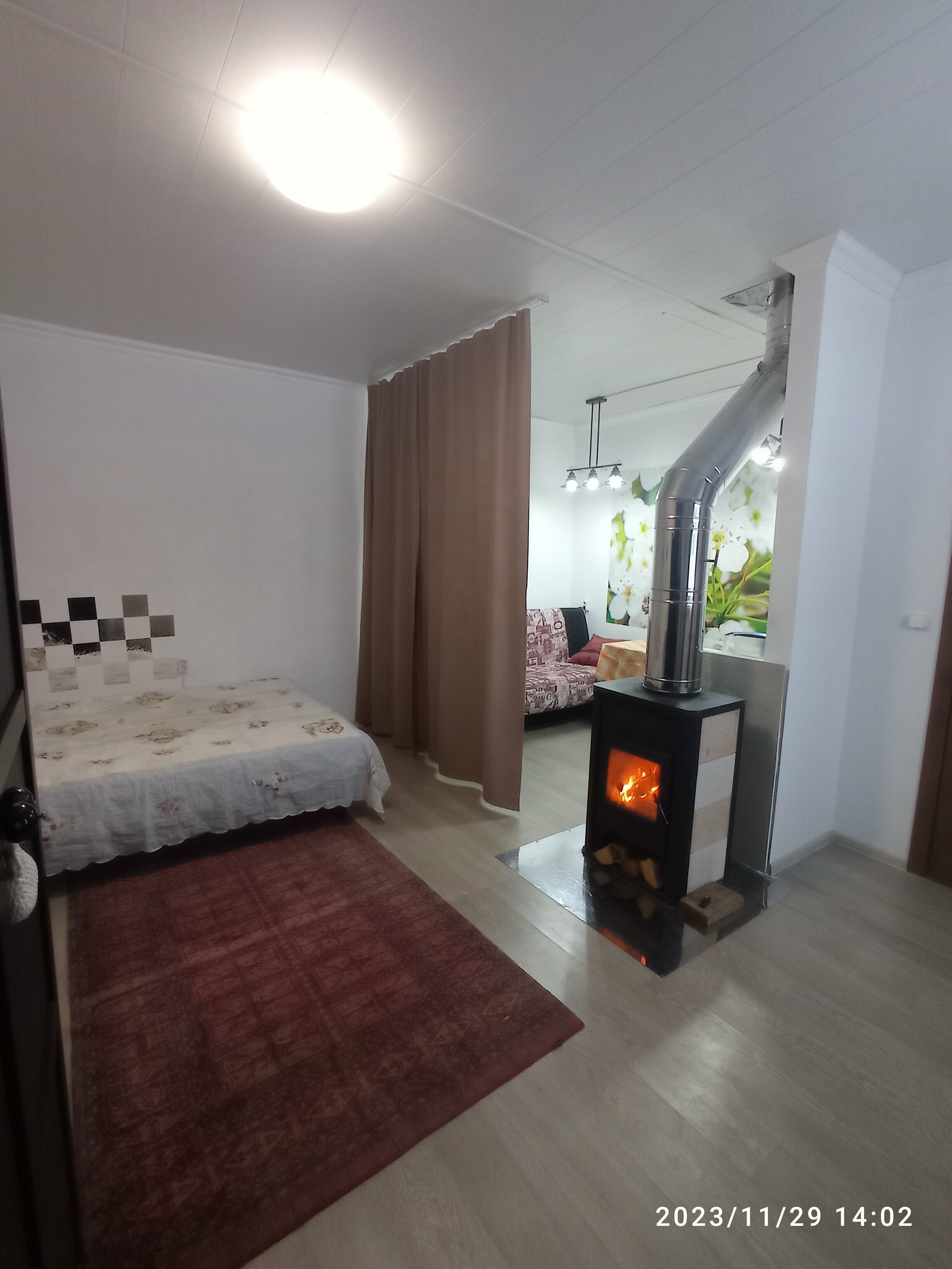 Номер-студия с видом на сад