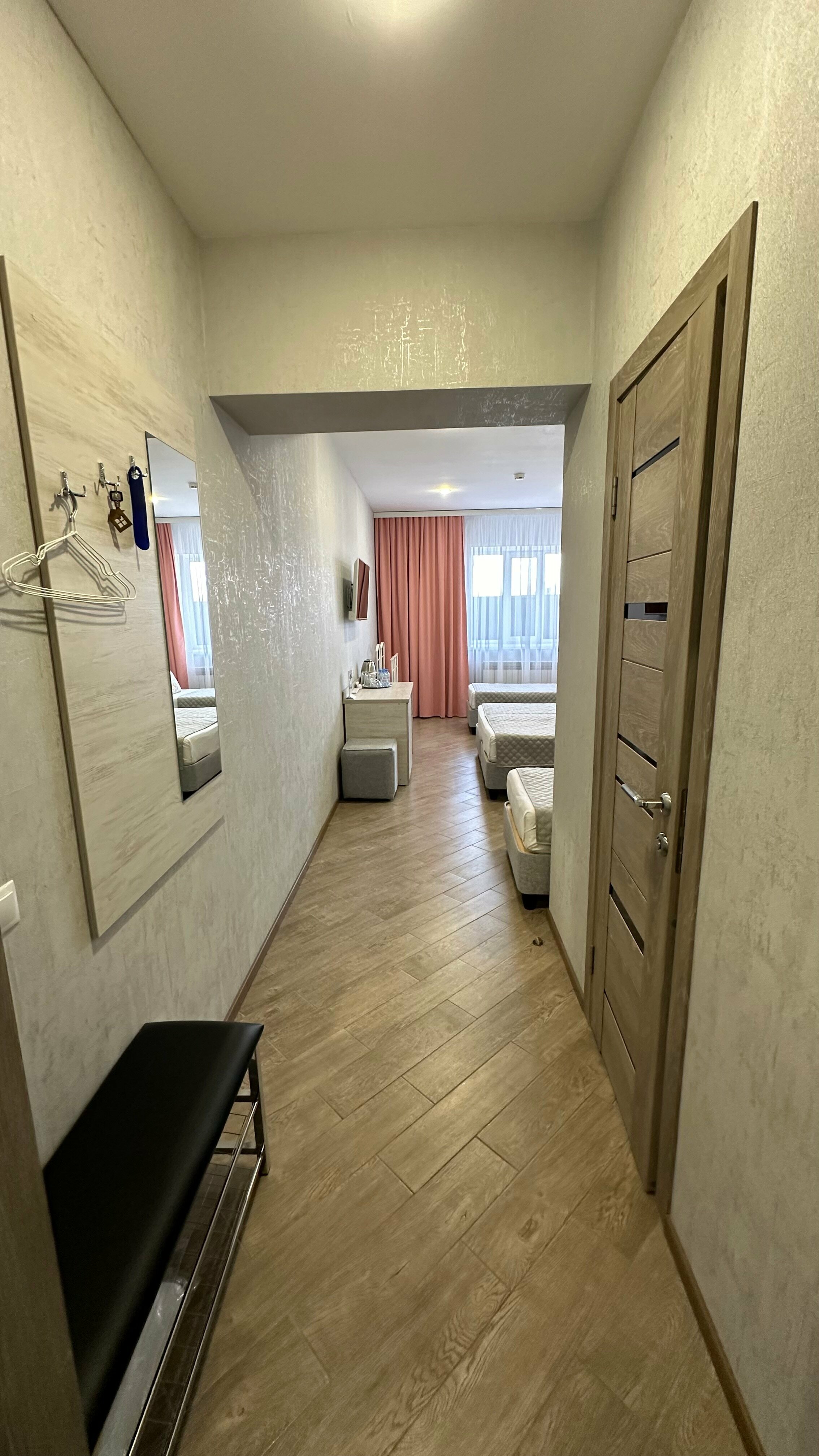 Улучшенный четырехместный номер