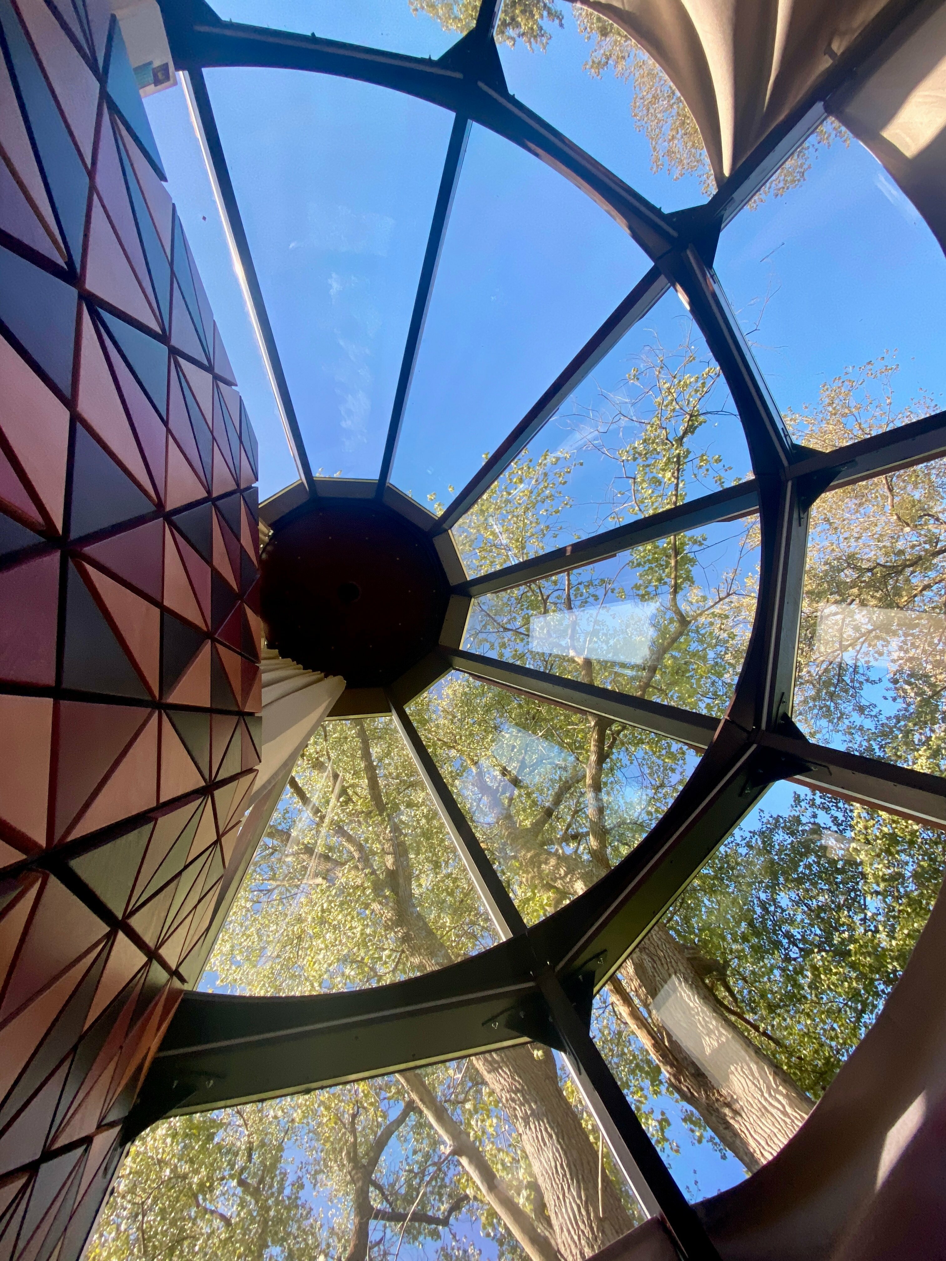  Нео Типи 360 с террасой | красивый панорамный вид на небо и дюны, сквозь которые частично видно море