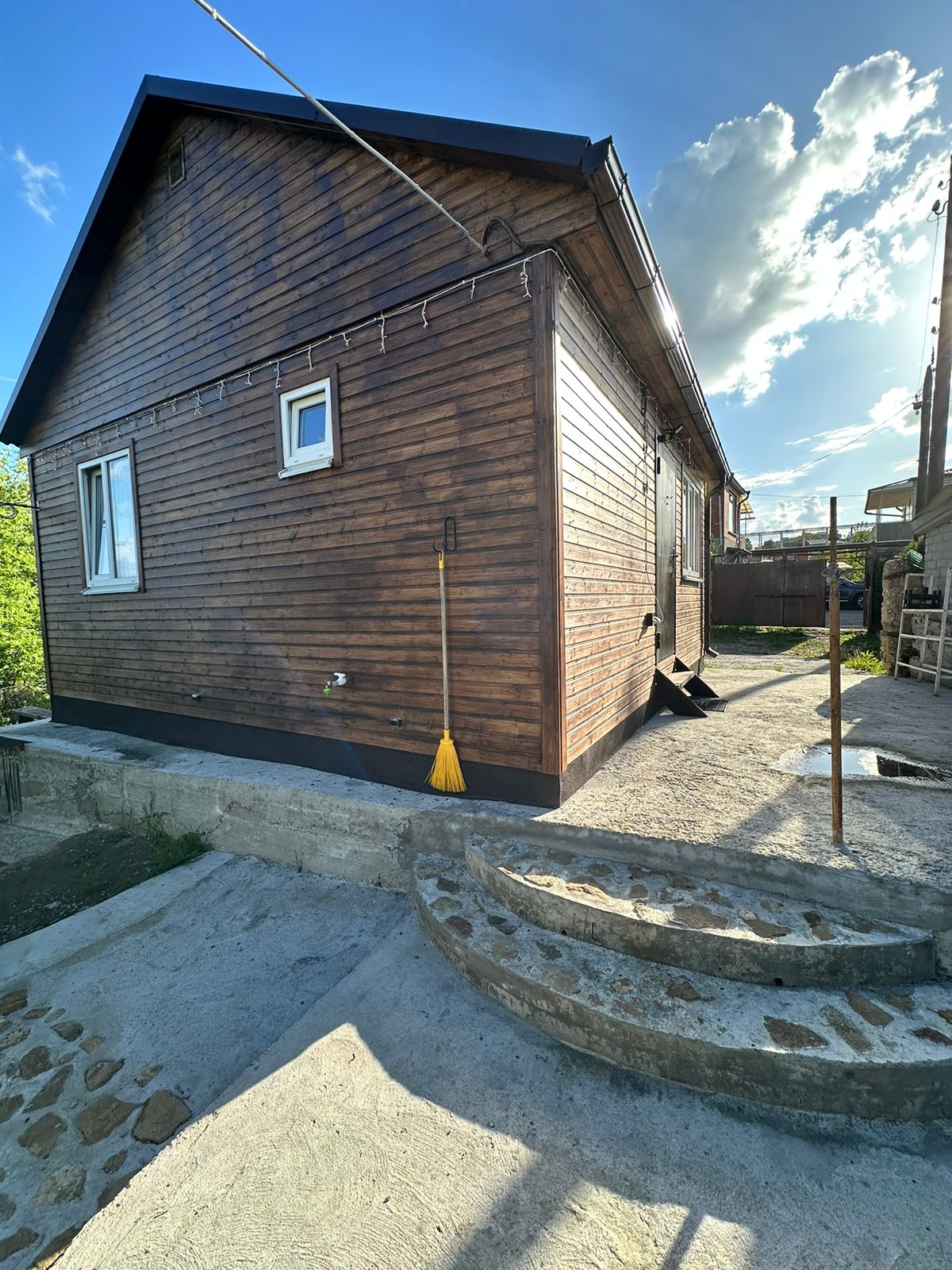 Семейный номер с видом на горы