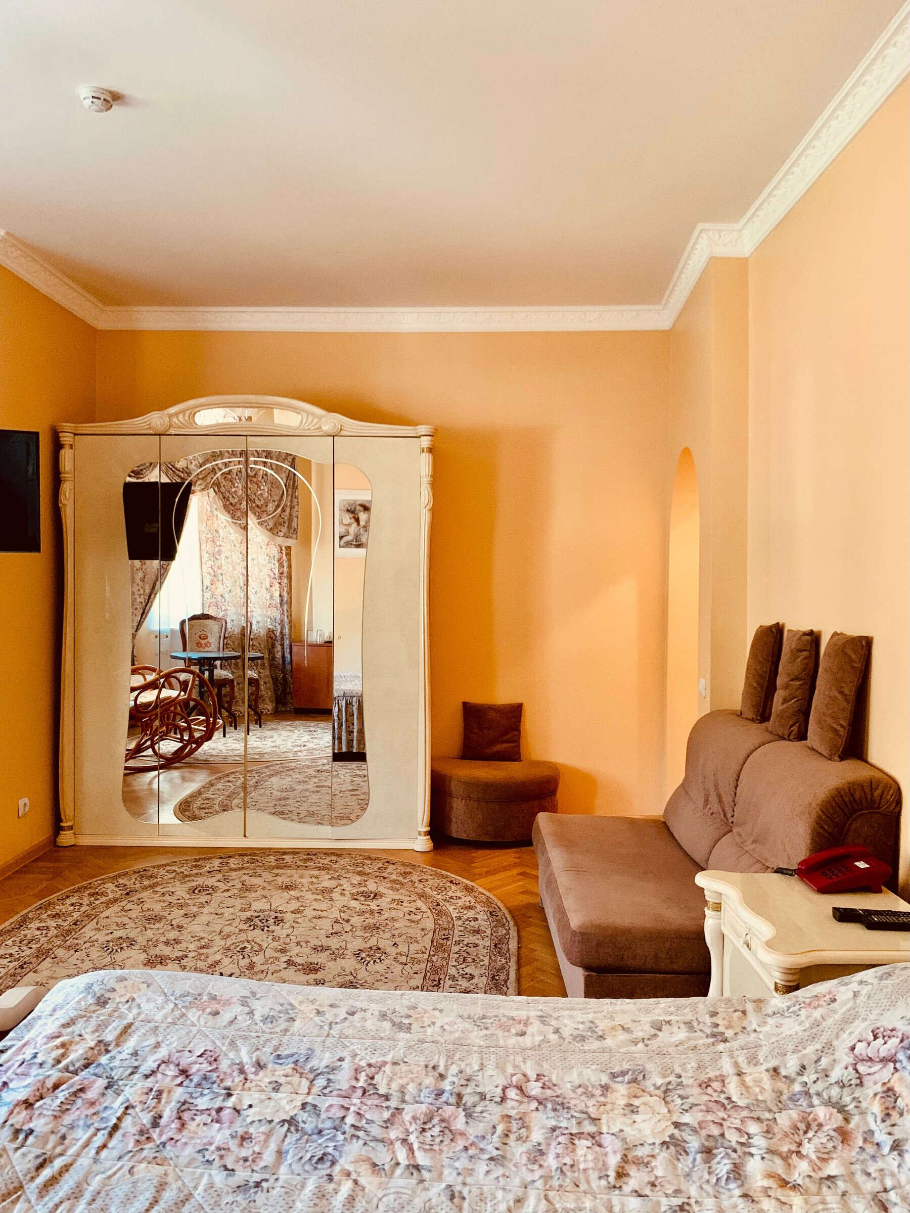 Семейный двухместный номер с 1 кроватью