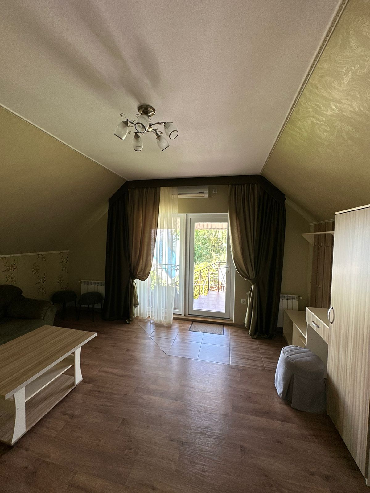 Люкс с видом на море