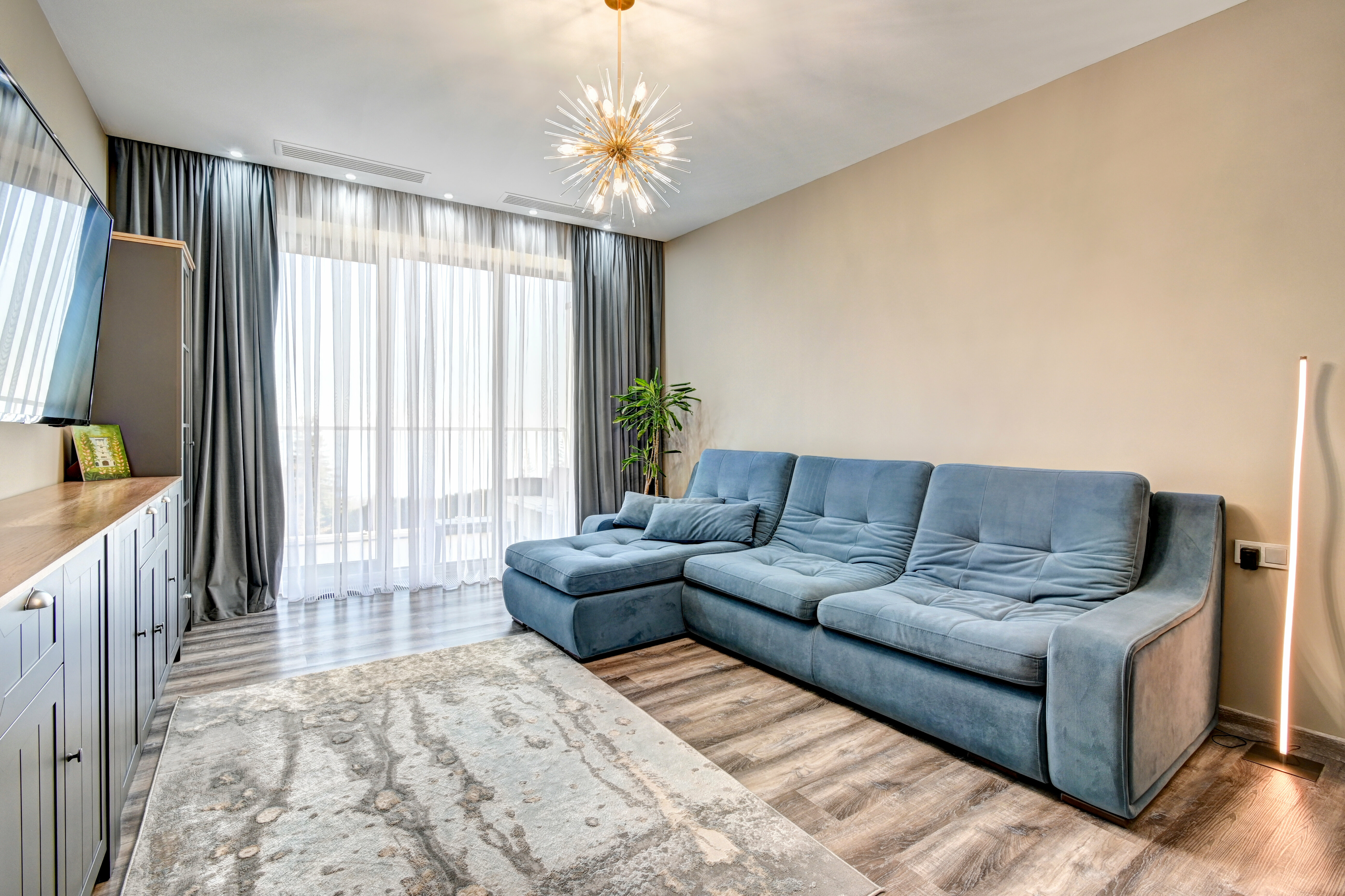 Семейный номер с видом на море