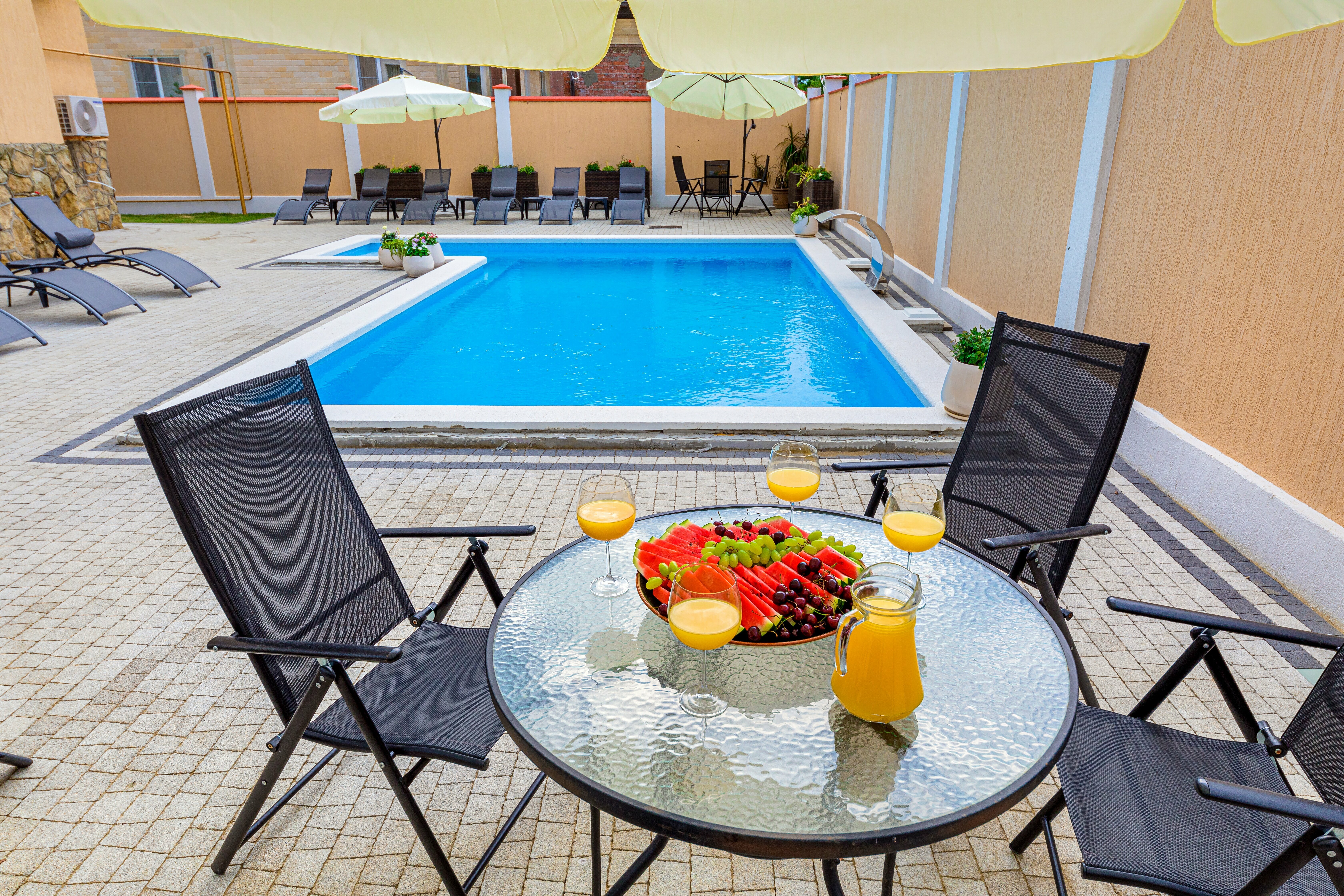 Номер-студия с видом на море