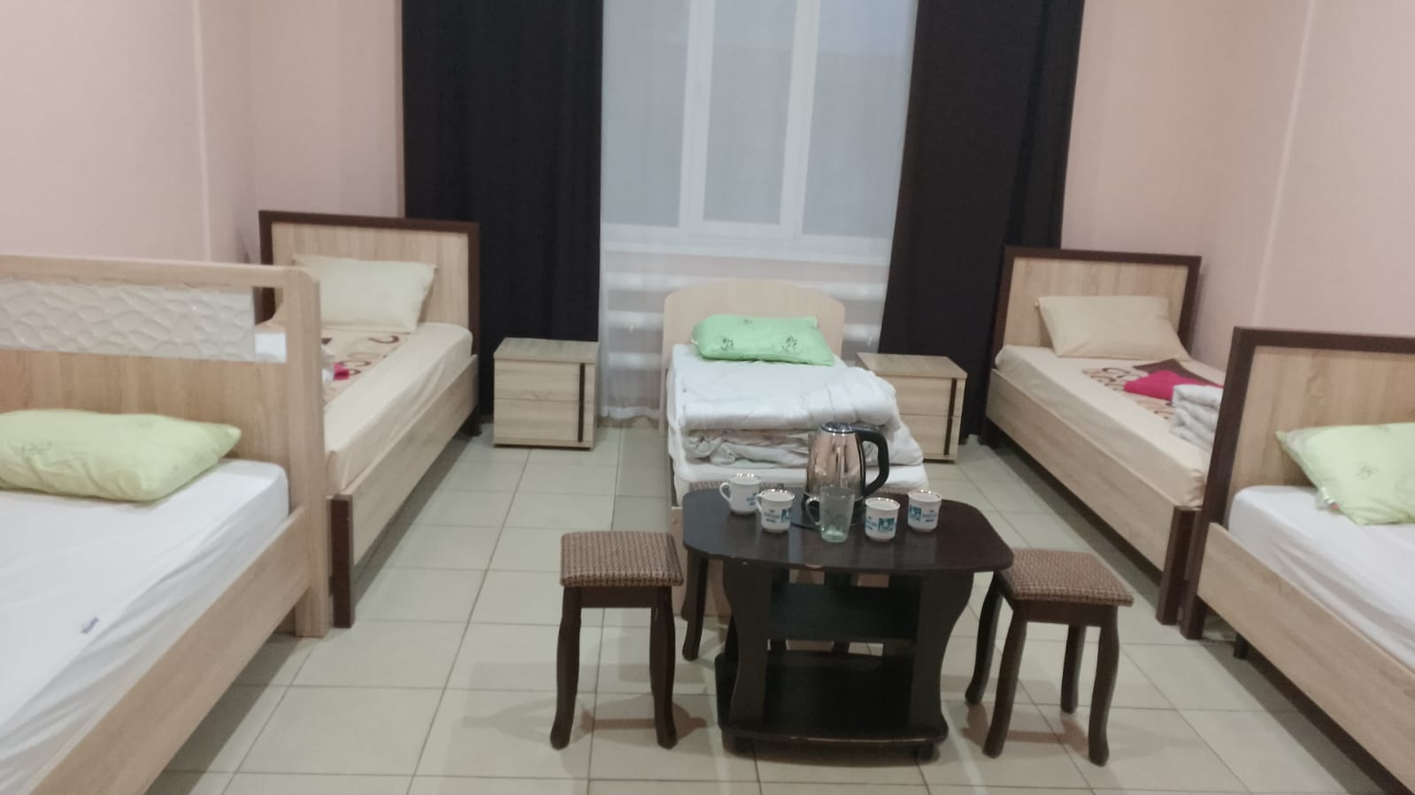 Четырехместный номер эконом-класса