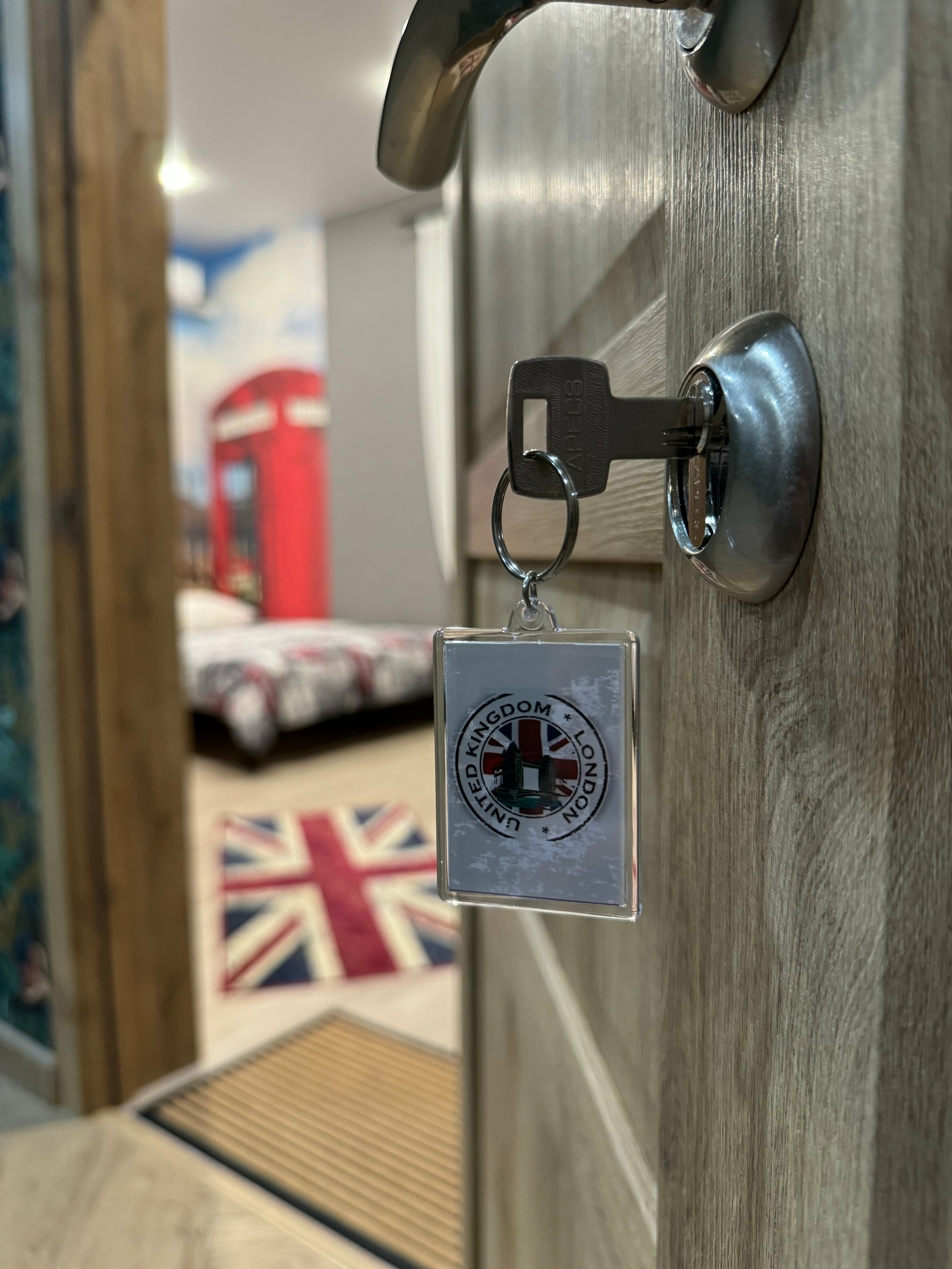 Четырехместный номер с душем