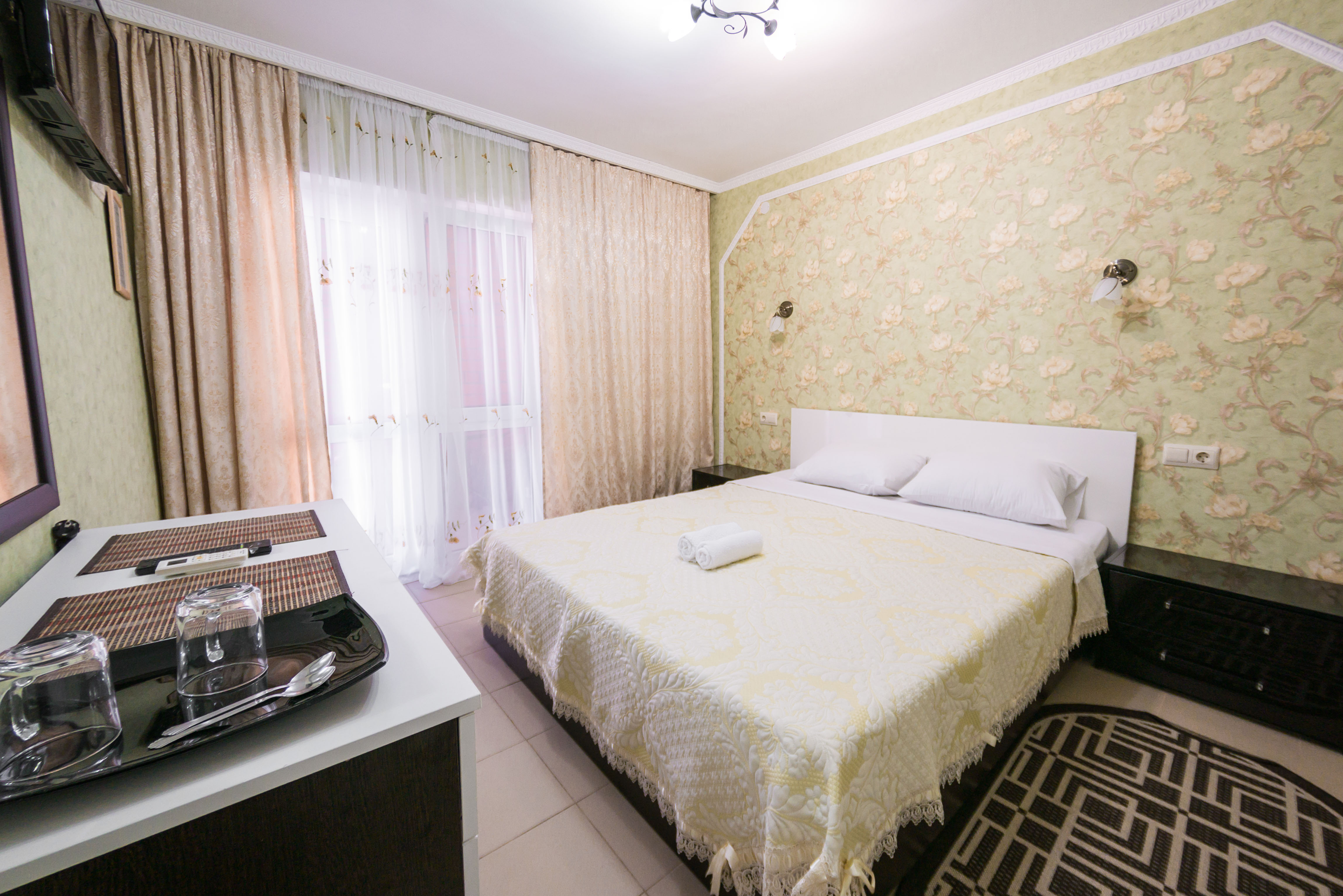 Улучшенный двухместный номер с 2 отдельными кроватями