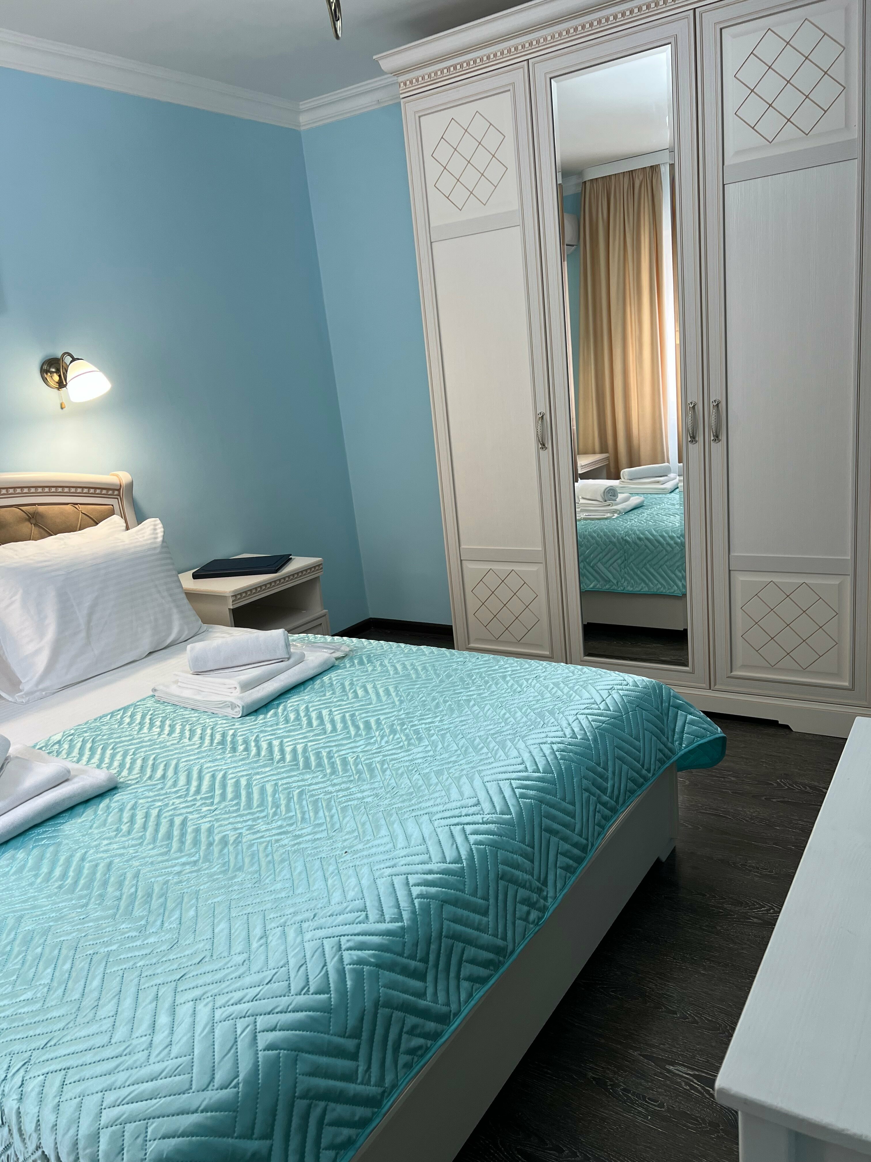 Двухкомнатный  номер Комфорт №1