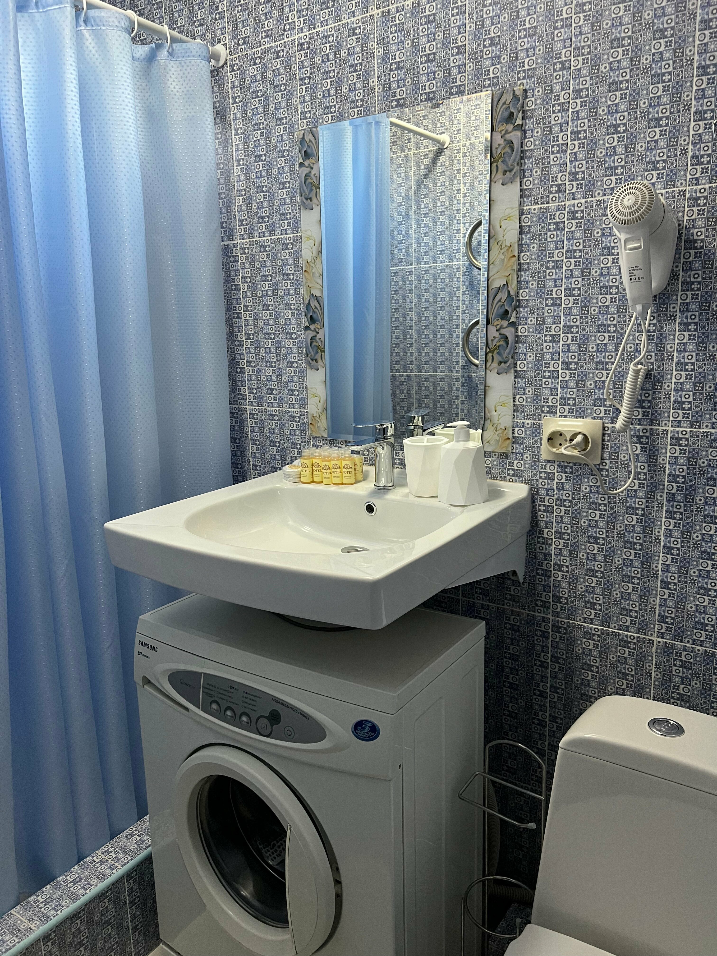 Этаж с отдельным входом 4 комнатный  с 2 санузлами №3