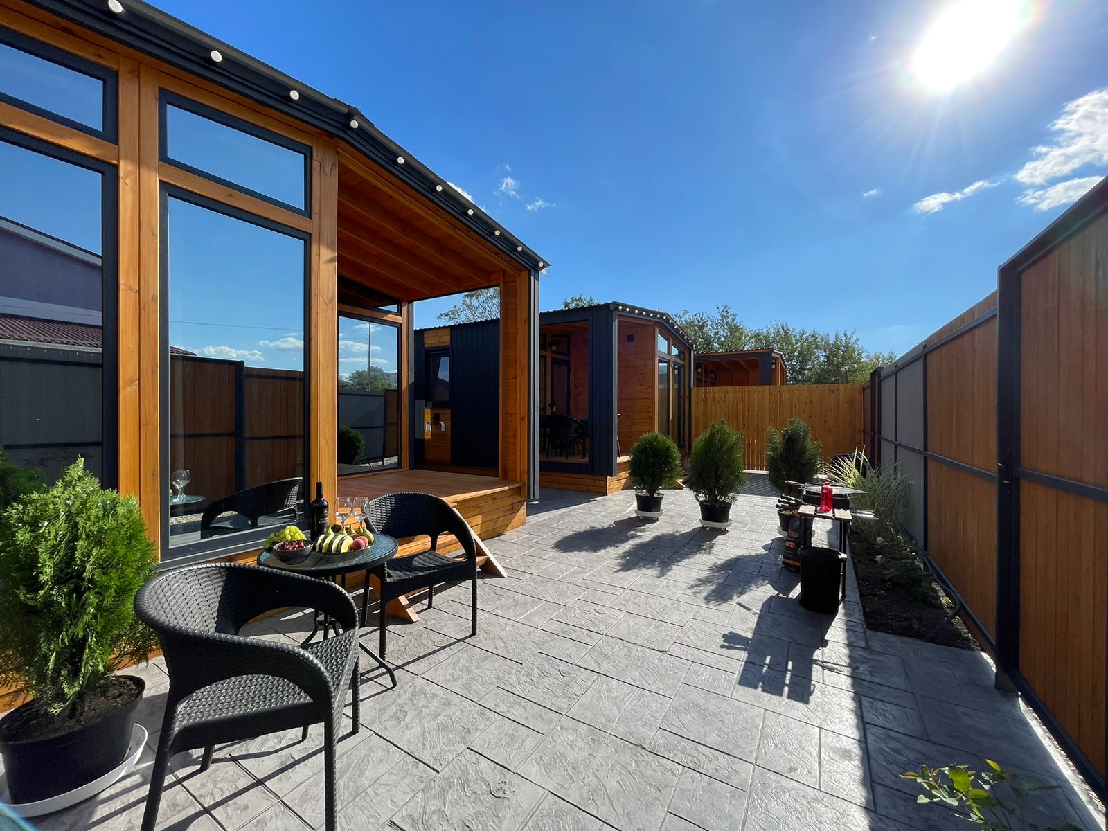 Семейный номер с террасой