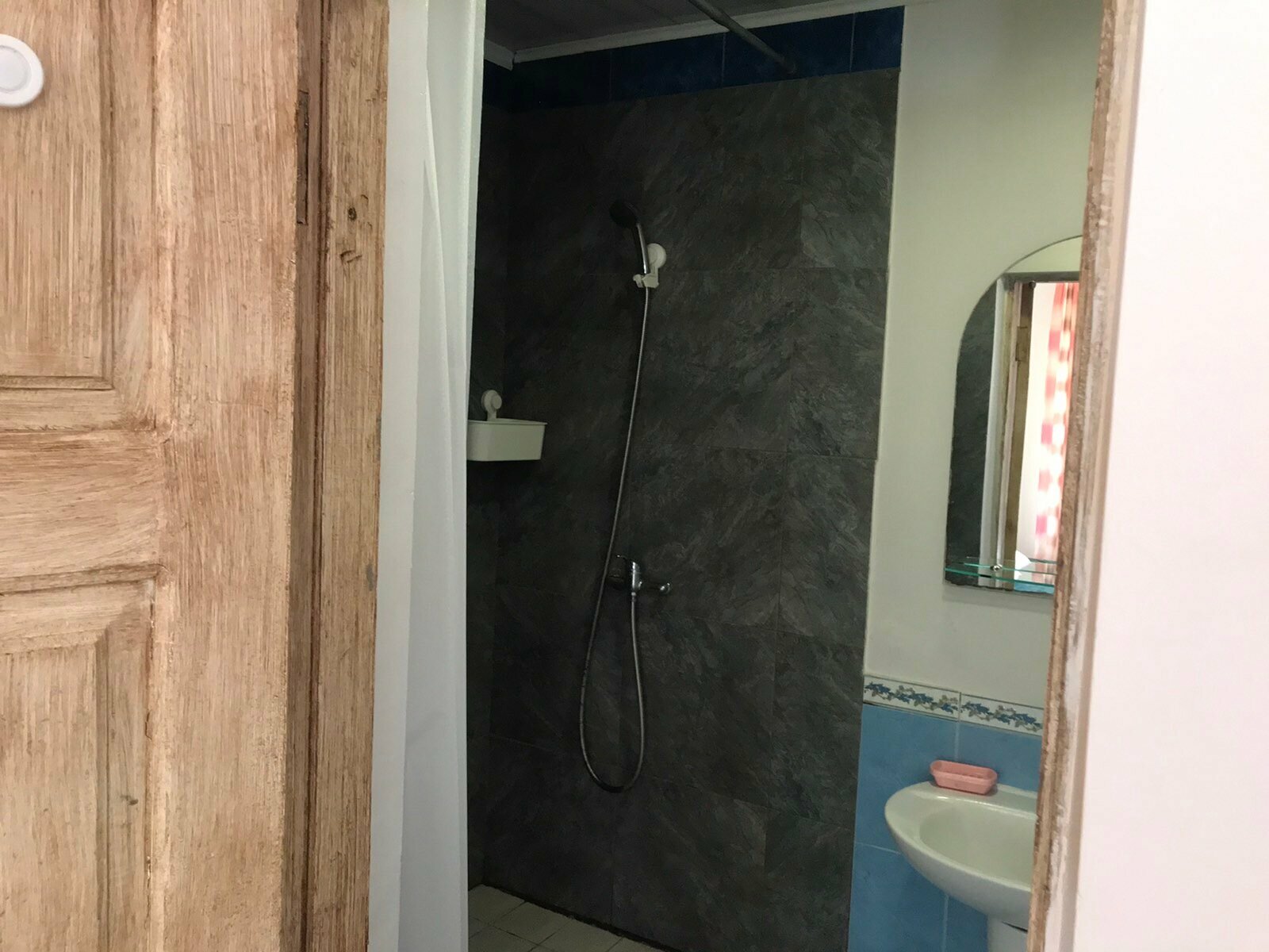 Улучшенный трехместный номер