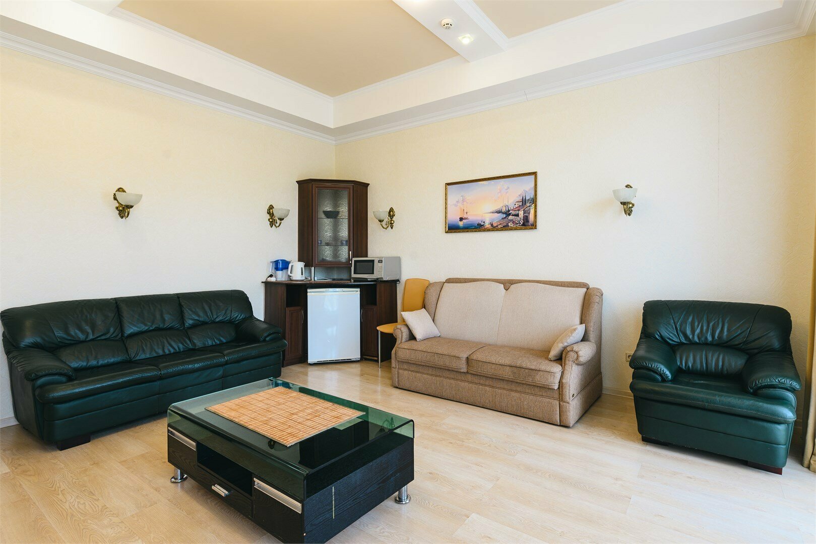 Люкс, 2 комнаты балкон, вид на горы, море, 3 этаж