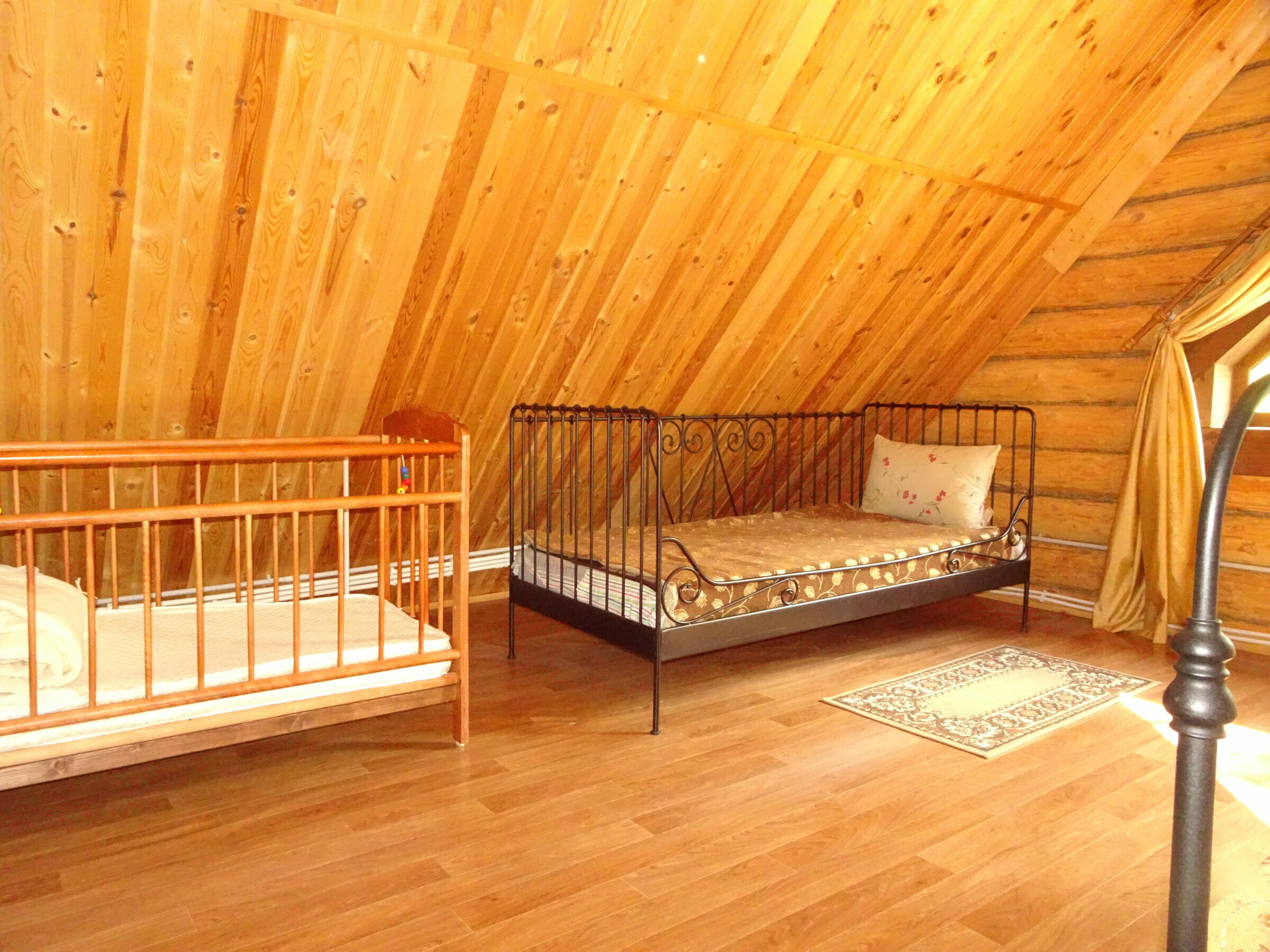 Коттедж с видом на лес