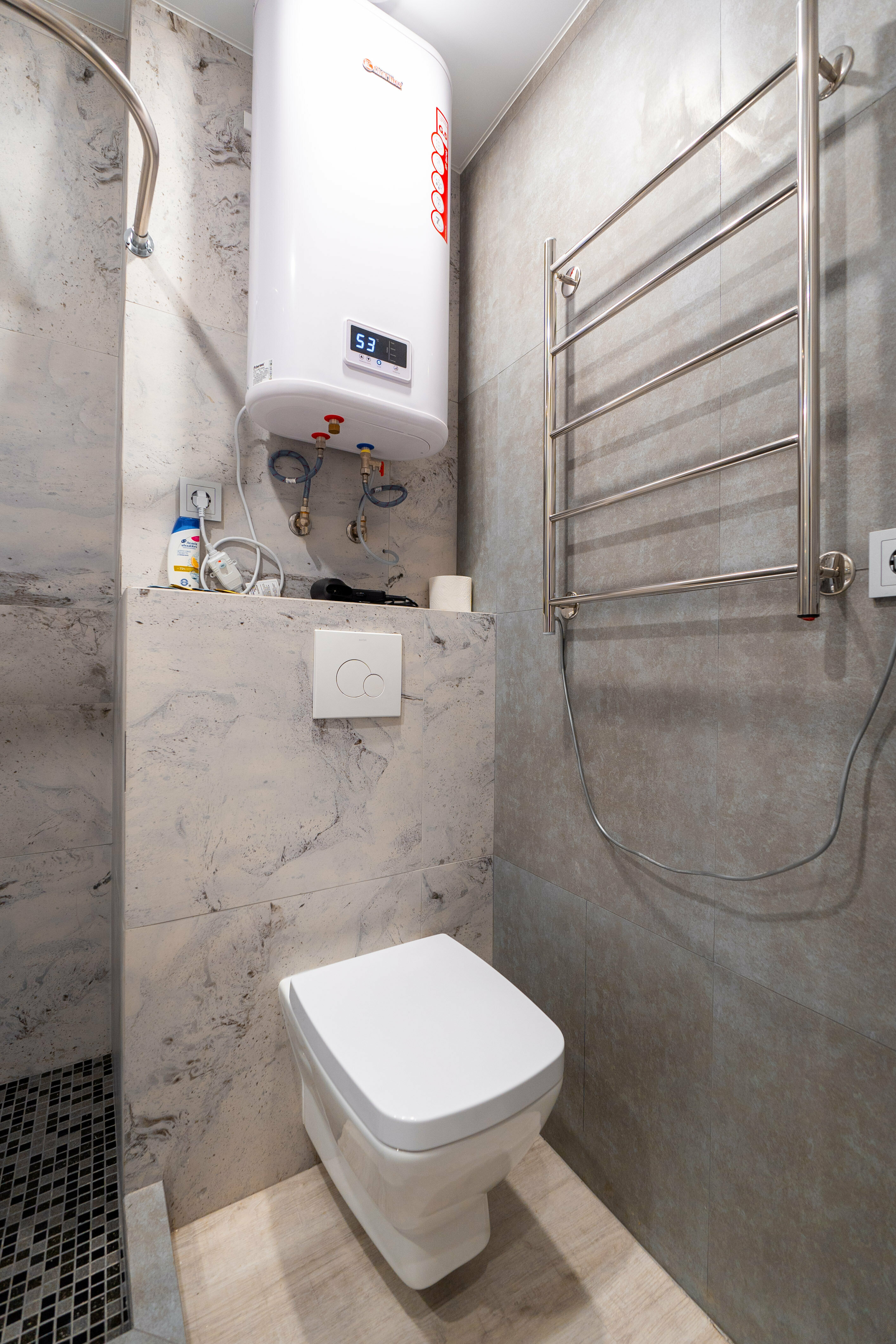 Трехместный номер с собственной ванной комнатой