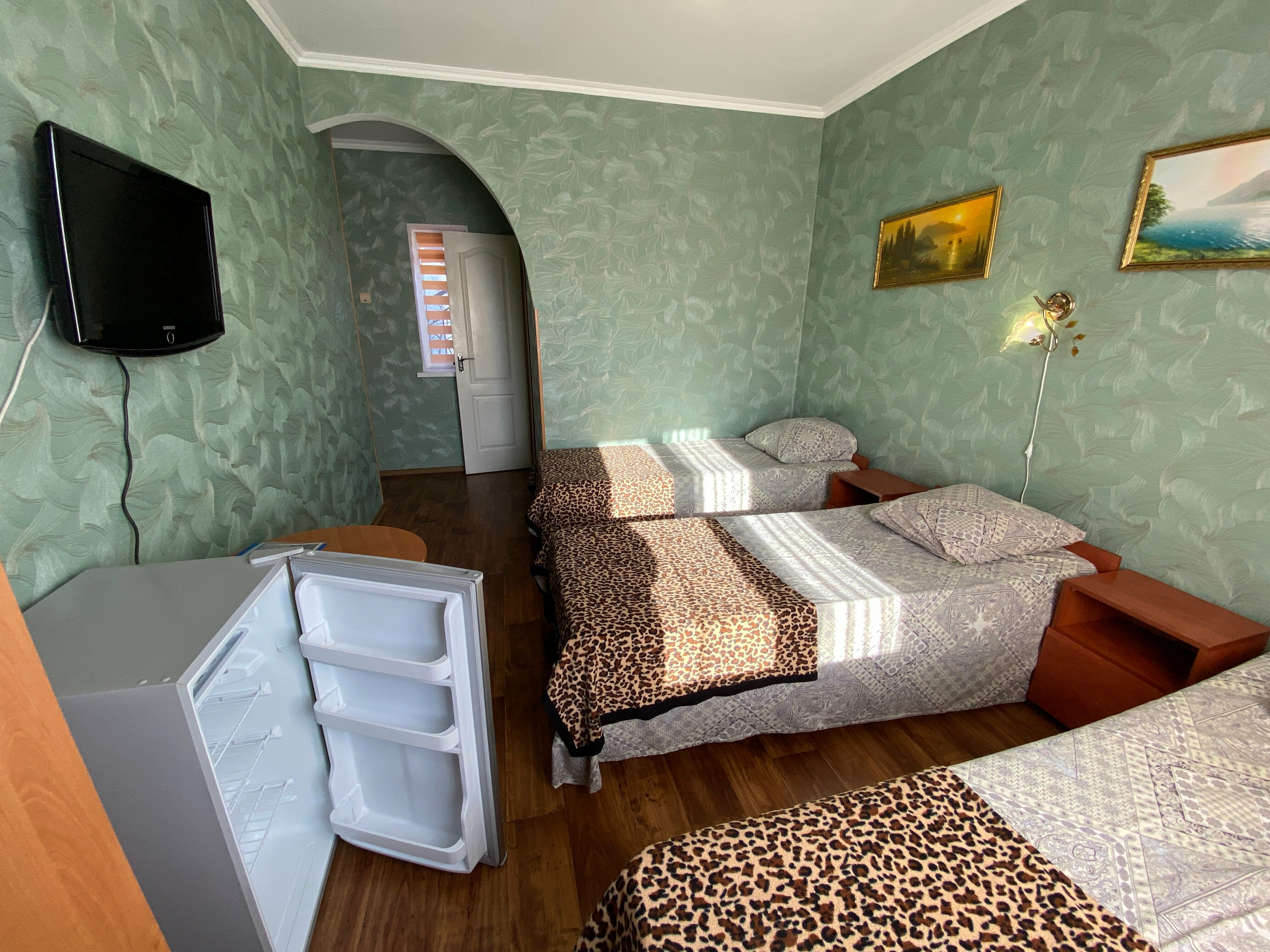 Классический трехместный номер