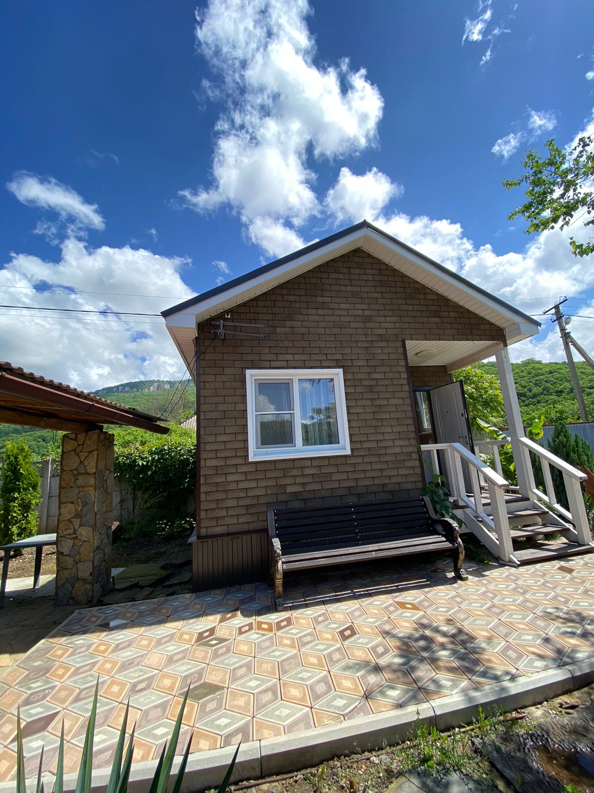 Дом с видом на горы