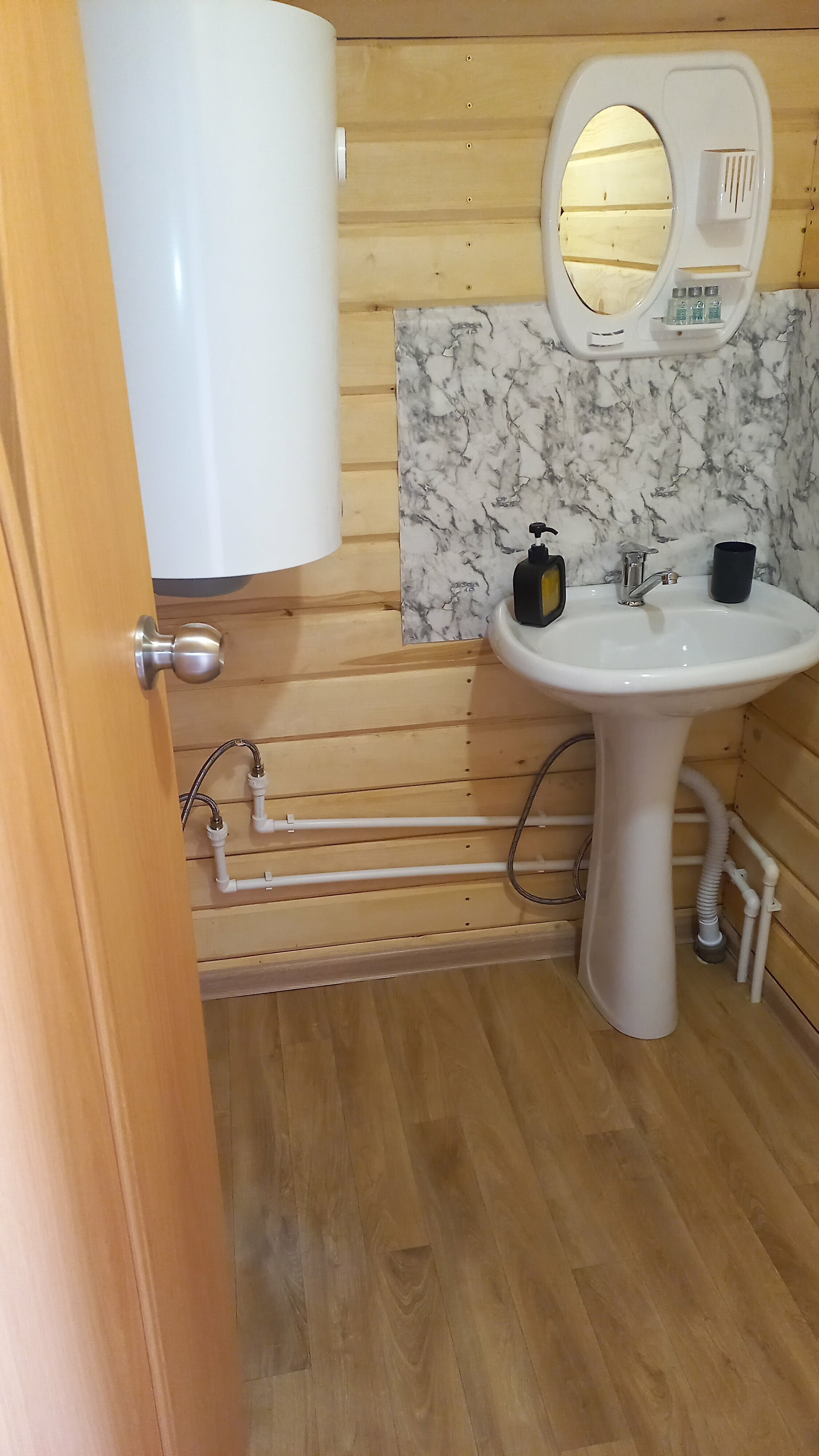 Бюджетный трехместный номер