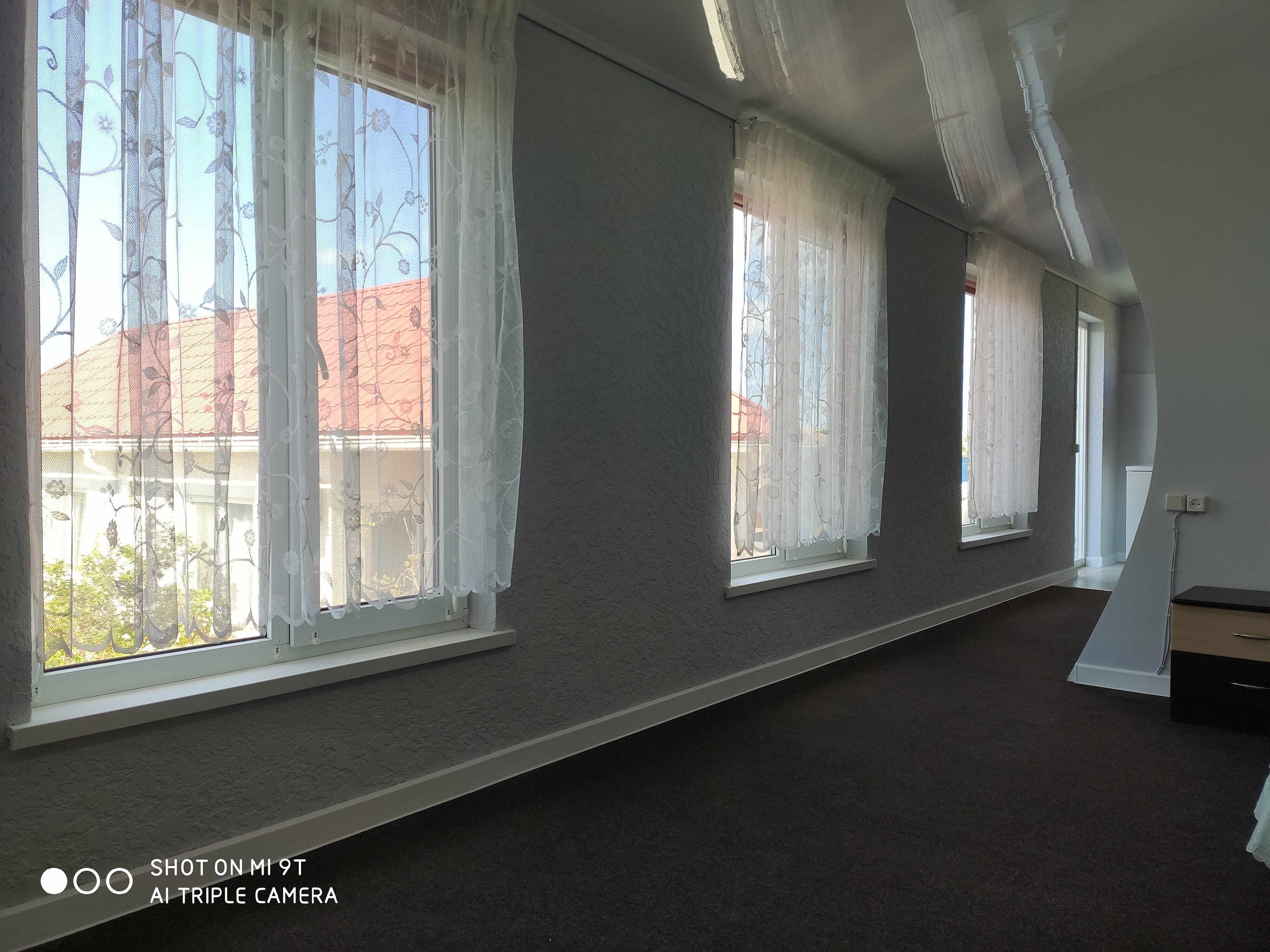 Номер-студия с видом на сад