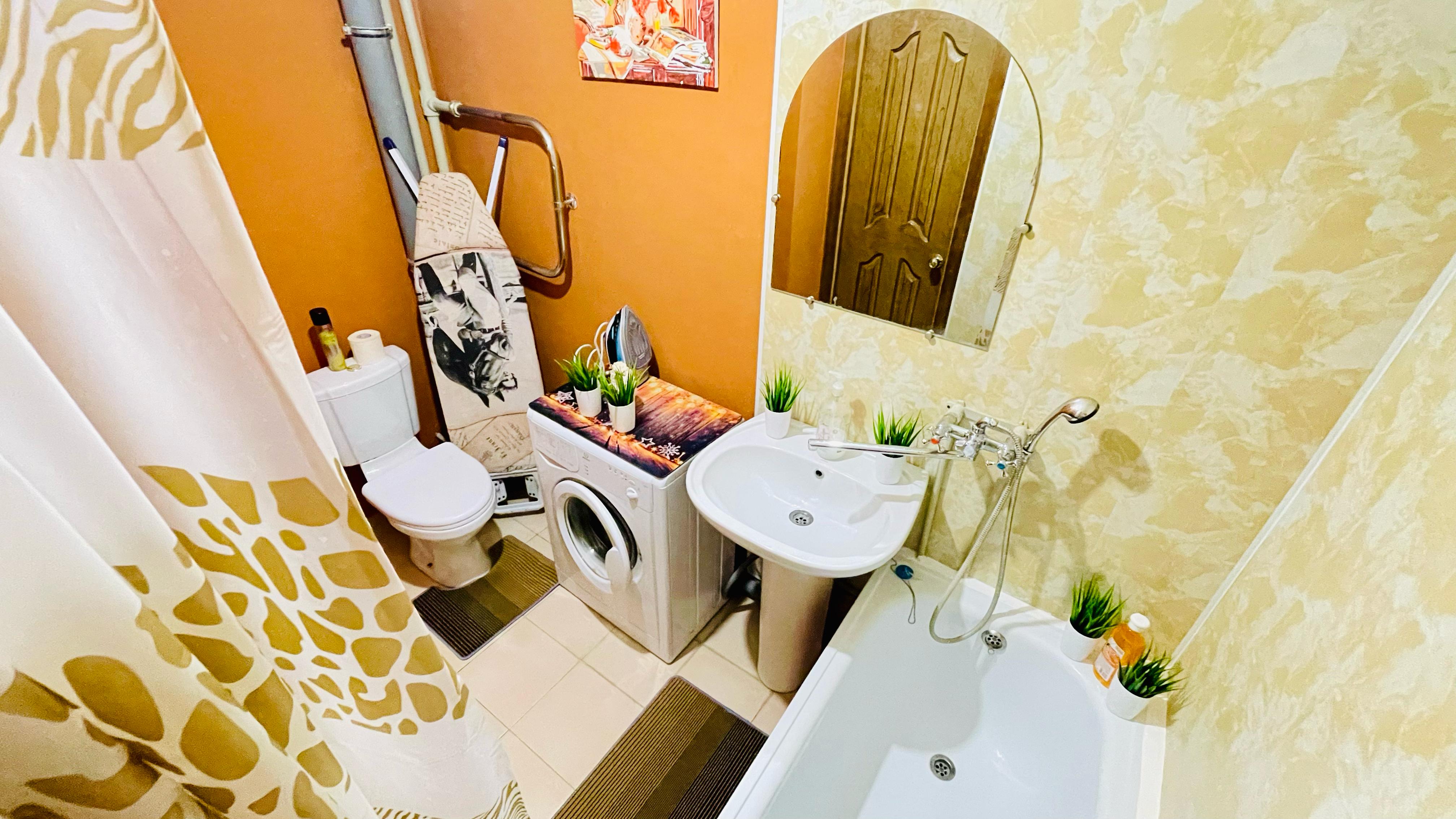 Cемейный номер с собственной ванной комнатой