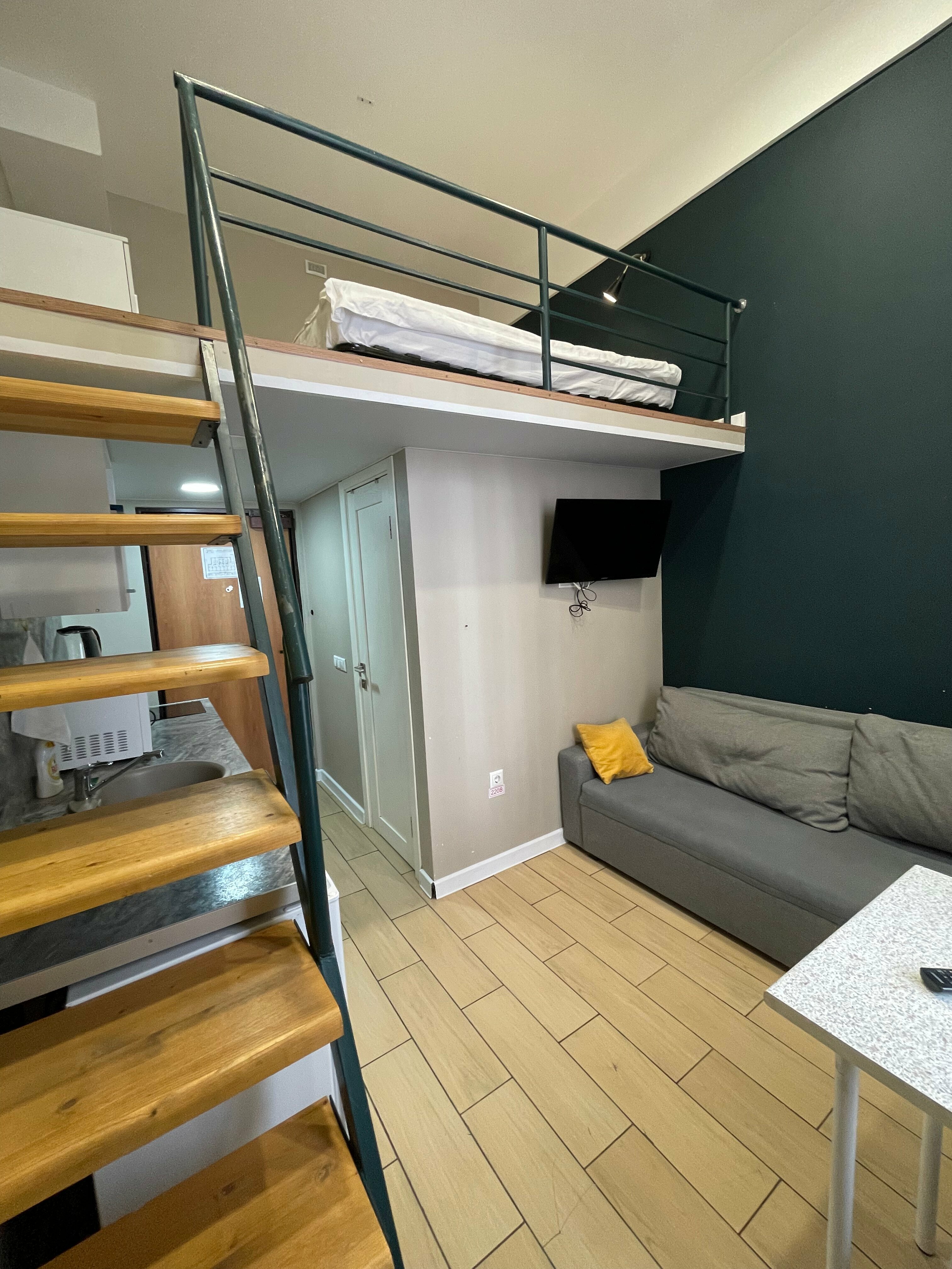 Двухуровневые апартаменты