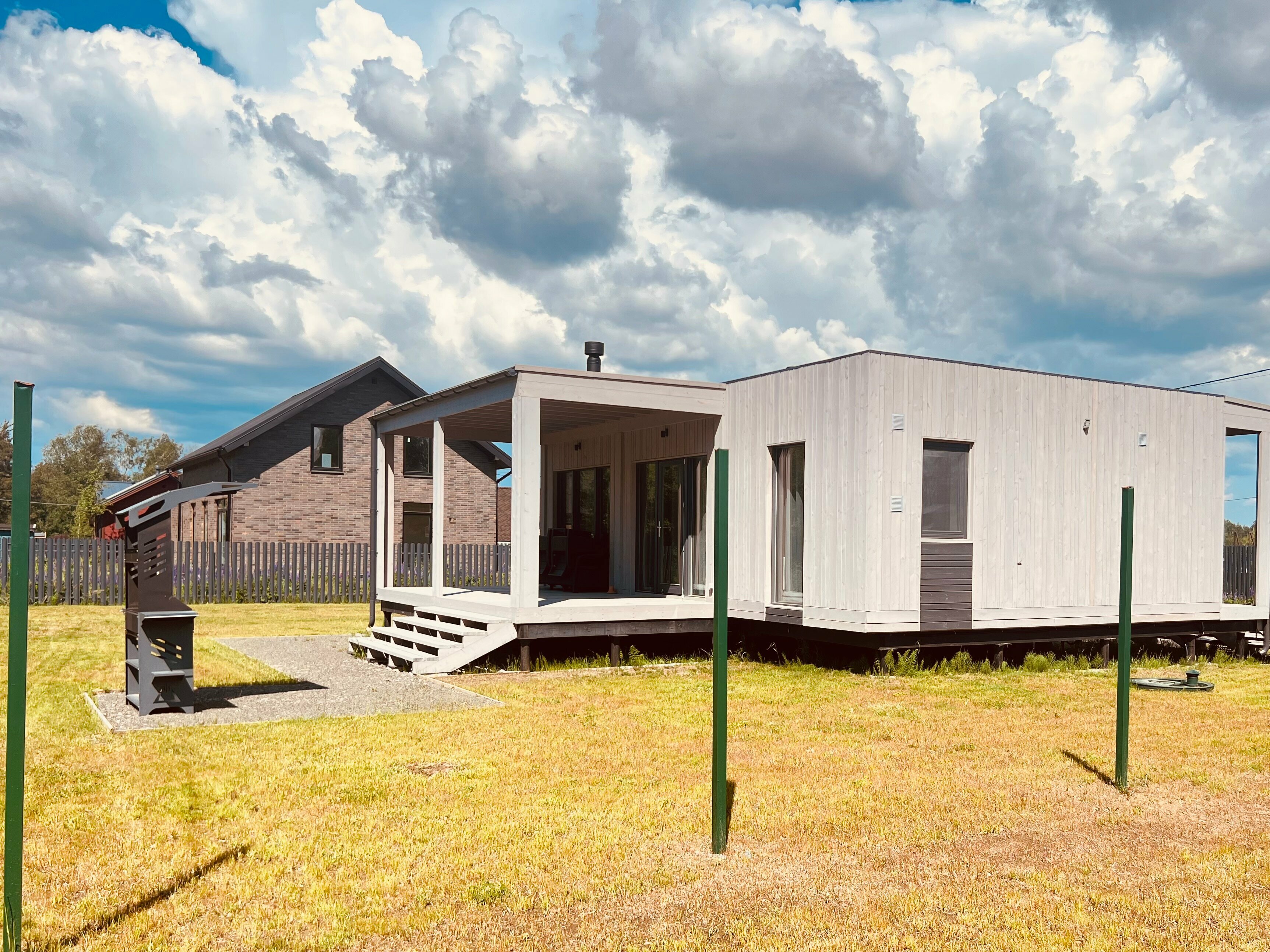 Дом с видом на лес