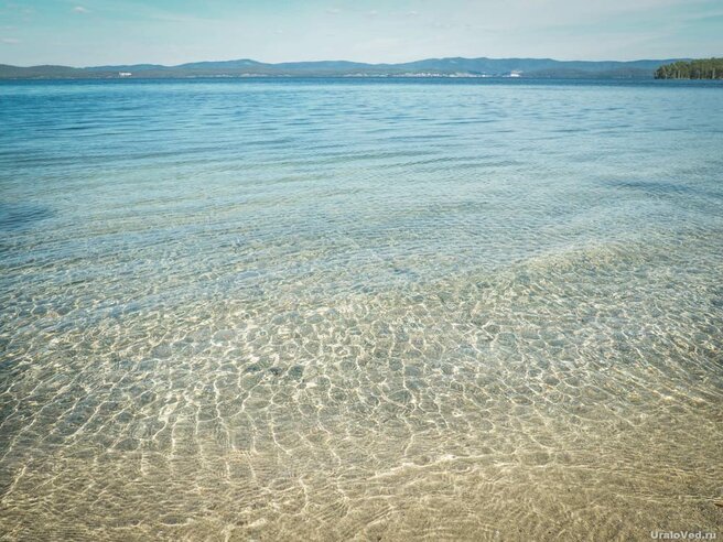 Озеро Тургояк славится чистой водой
