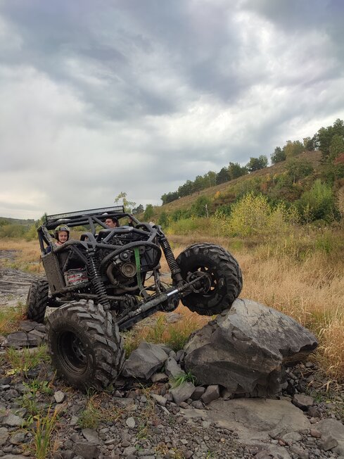 Rock crawler