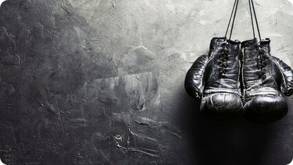 12-раундовый бой WBC World Eliminator в первом тяжёлом весе. До 90,7 кг. Р. Файфер (Россия) - А. Папин (Россия)