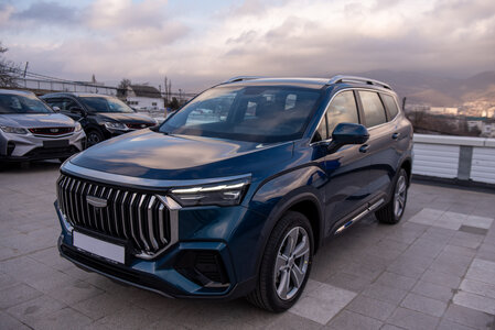 Geely Okavango, 2024