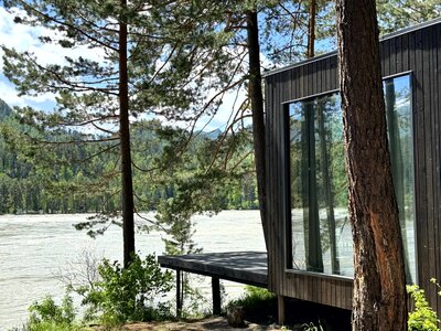 Панорамные Виллы на берегу Катуни