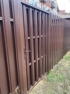 Заборы из евроштакетника под ключ