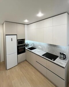 Кухня модерн 8