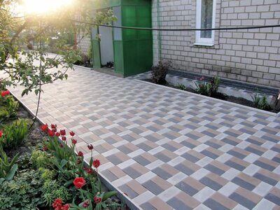 Кирпичик тротуарная плитка