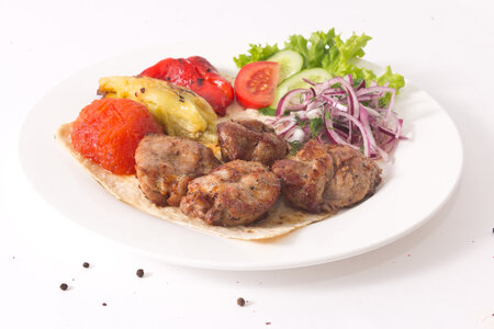 Шашлык из свинины с овощами