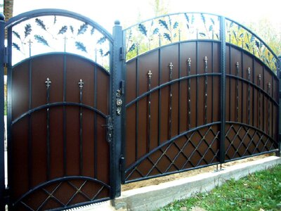 Решетки, ограды, заборы