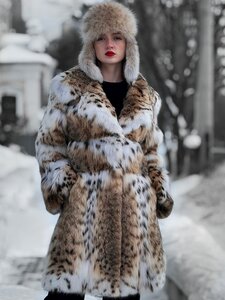 Пальто “Bella” из меха рыси