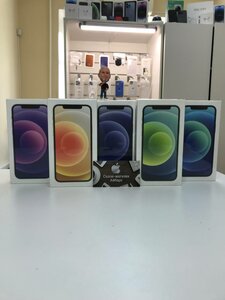 Смартфон Apple iPhone 12
