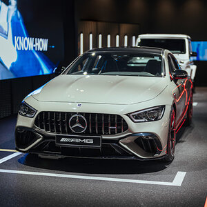 Mercedes-Benz AMG GT4