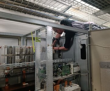Ремонт трехфазных ИБП