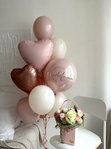 Фонтан шаров для Мамы