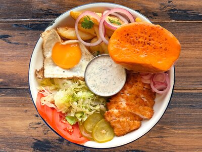 Ланч-тарелка с курицей