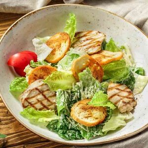 Цезарь с курицей