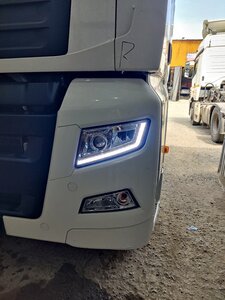 Антигравийная защита оптики (фар)